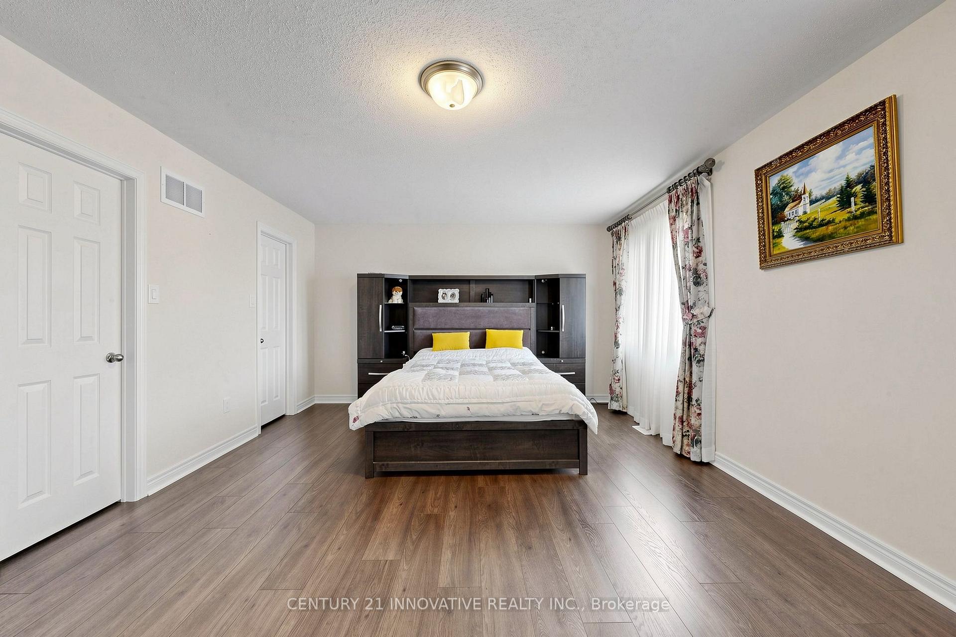 Photo 26 of 55 Sharplin Drive, Ajax, South East — HOMEH