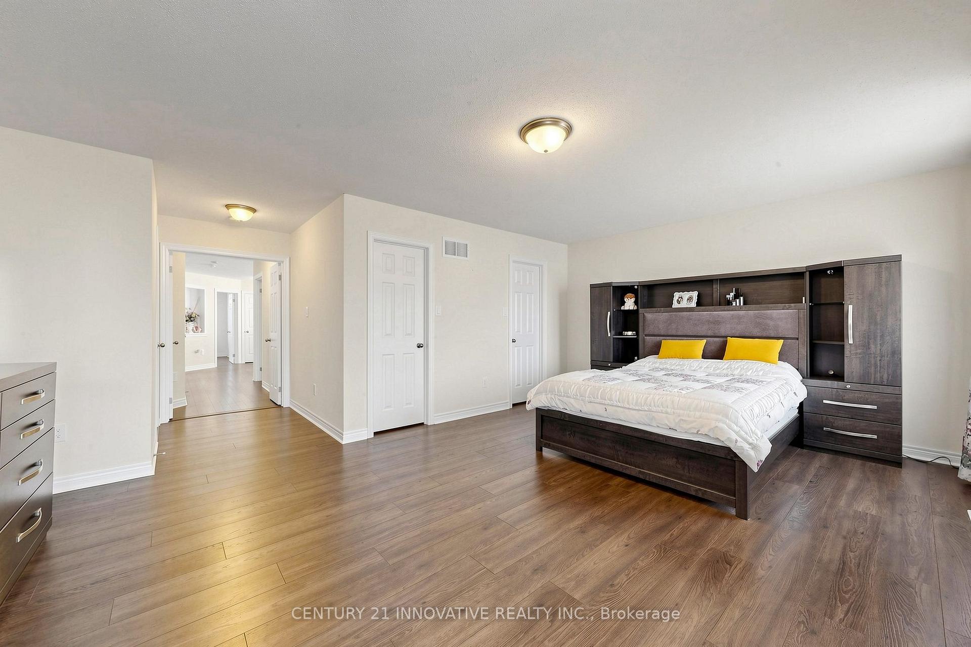 Photo 27 of 55 Sharplin Drive, Ajax, South East — HOMEH
