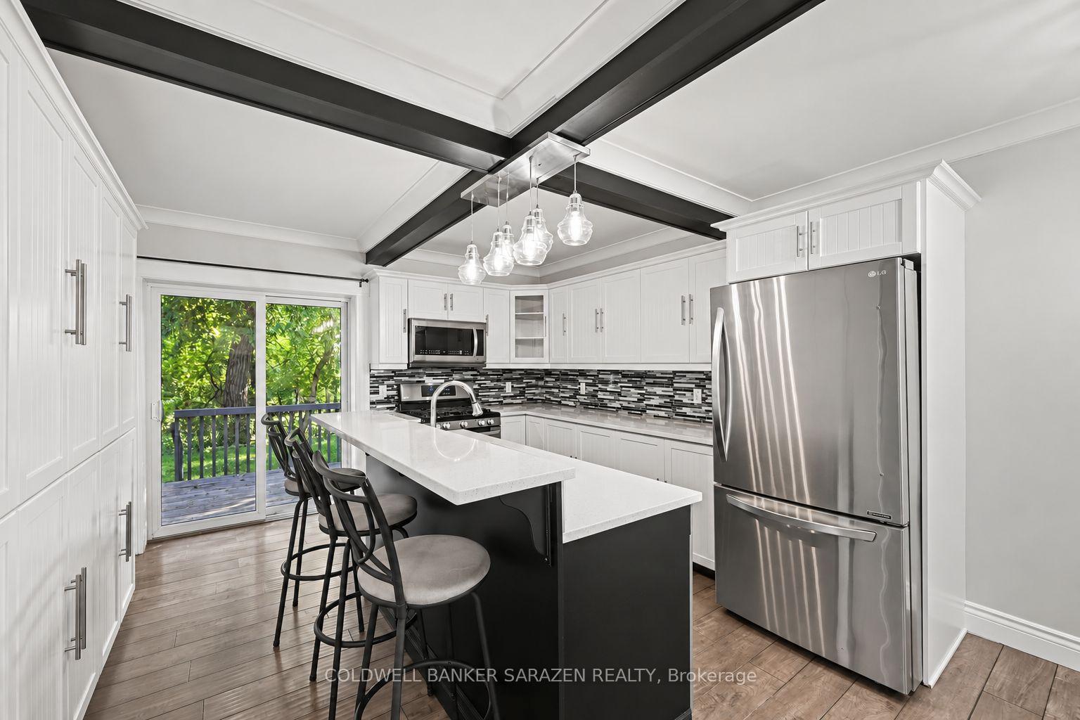 Photo 14 of 447 Raglan Street S, Renfrew, Renfrew — HOMEH