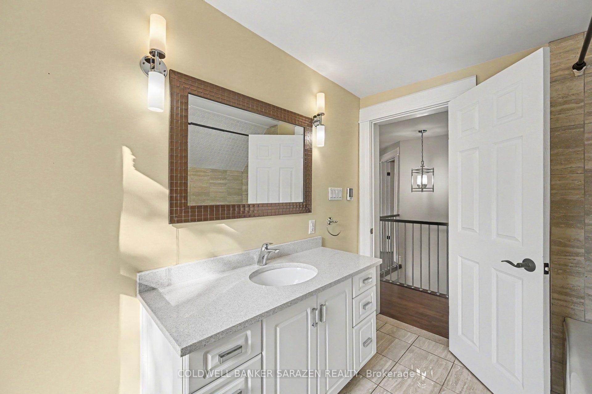 Photo 30 of 447 Raglan Street S, Renfrew, Renfrew — HOMEH