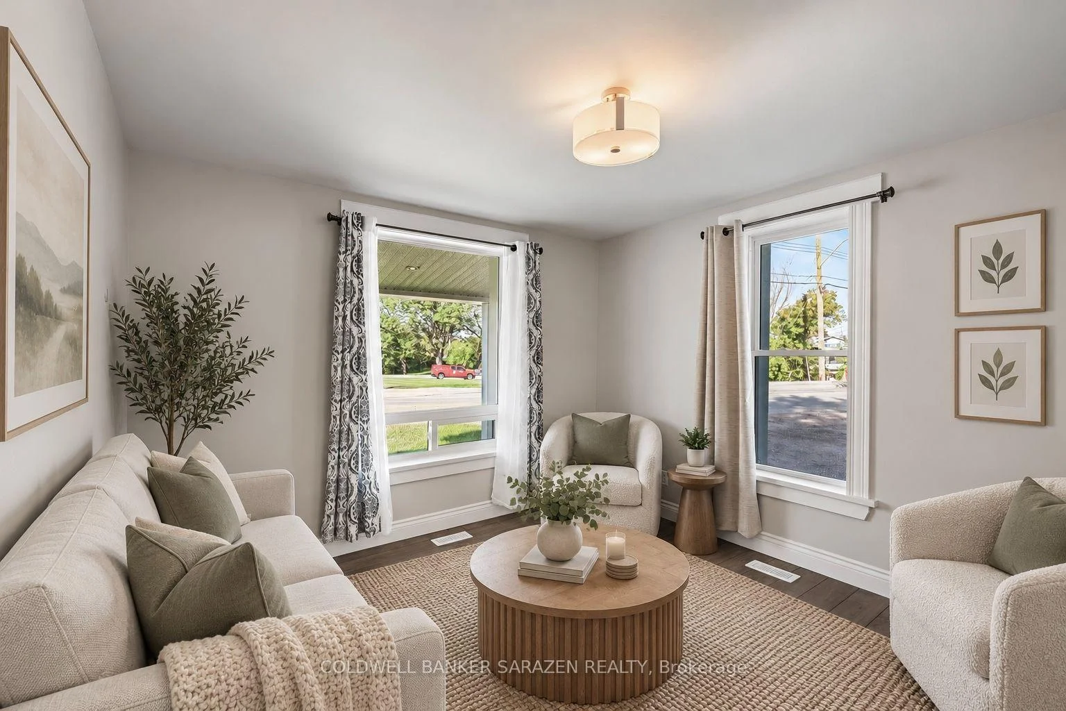 Photo 24 of 447 Raglan Street S, Renfrew, Renfrew — HOMEH