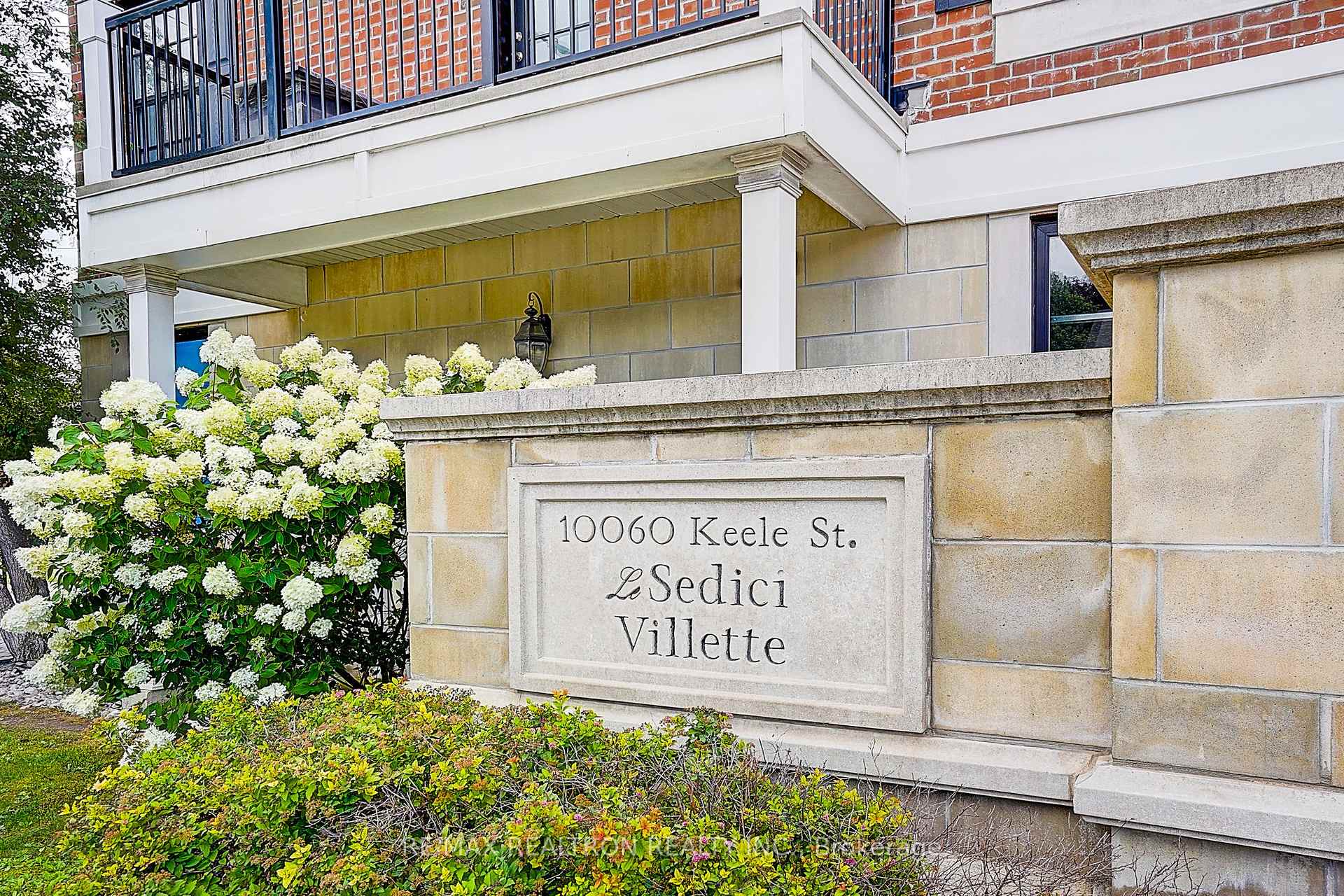 Photo of Unit 11, 10060 Keele Street