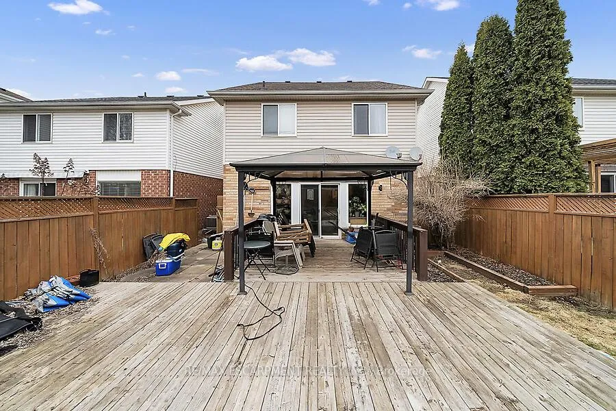 Photo 5 of 75 Jerry Drive, Waterloo — HOMEH