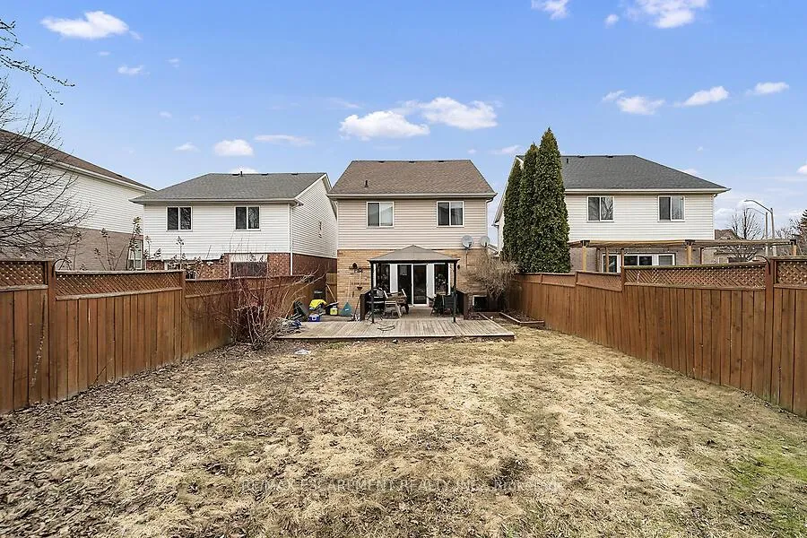 Photo 8 of 75 Jerry Drive, Waterloo — HOMEH