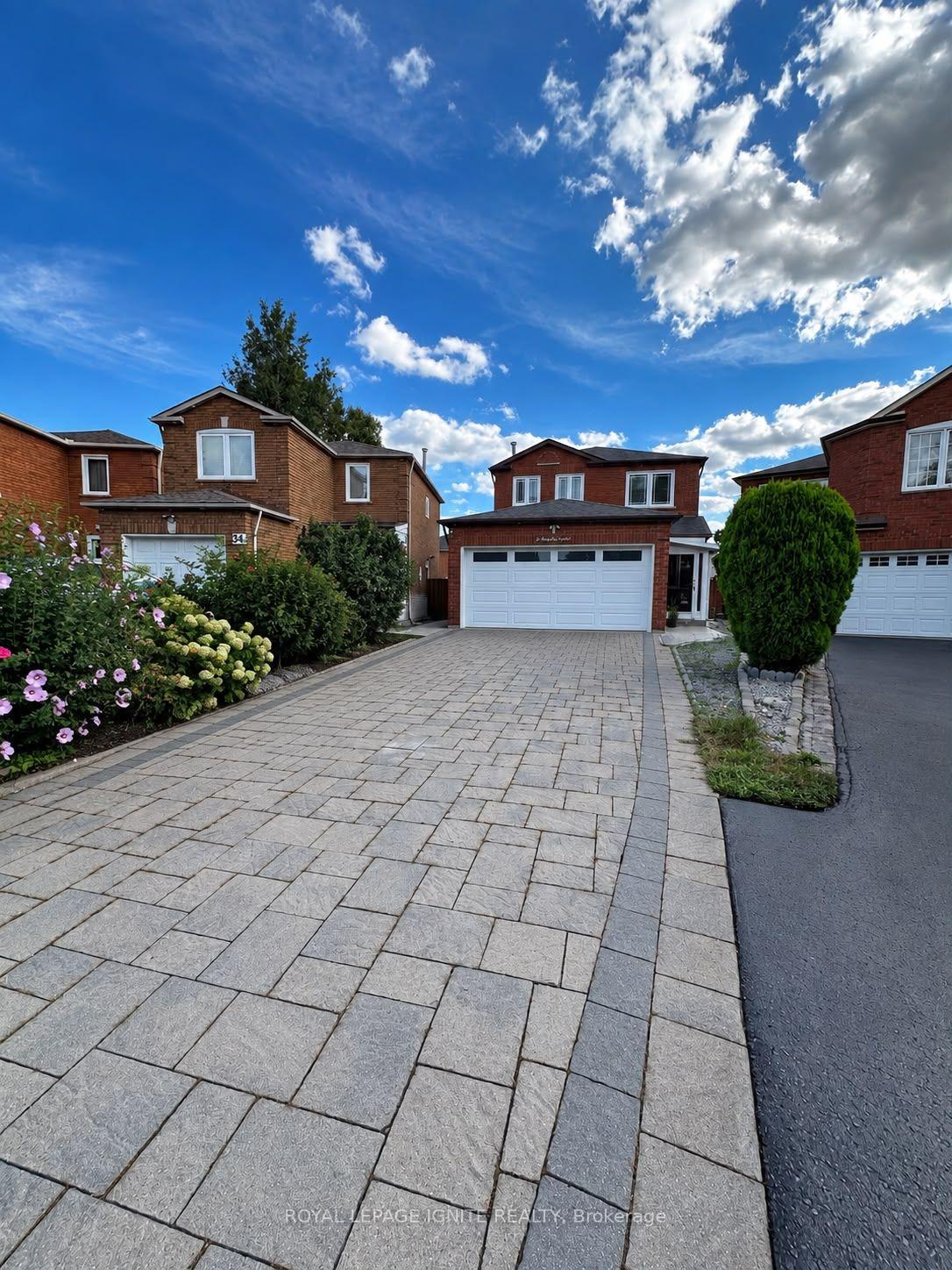 Front of 32 Marsdale Crescent