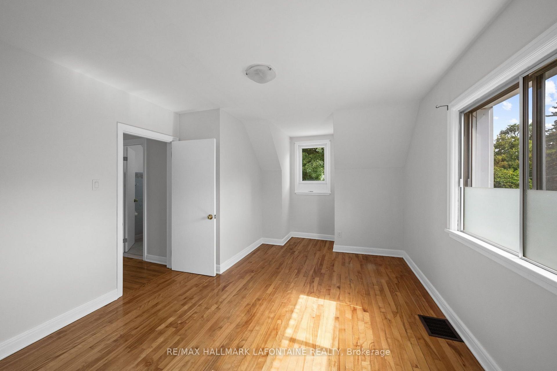 Photo 22 of 828 Roseview Avenue, Ottawa, Britannia Heights — HOMEH