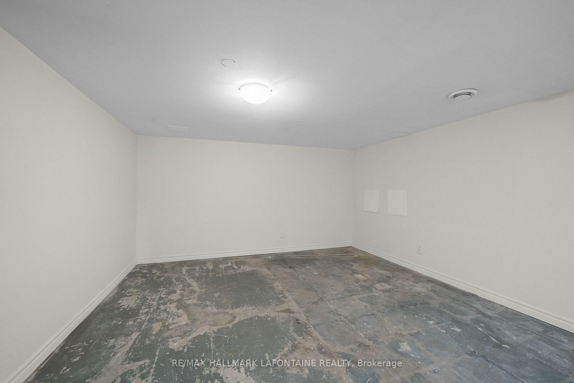 Photo 40 of 828 Roseview Avenue, Ottawa, Britannia Heights — HOMEH