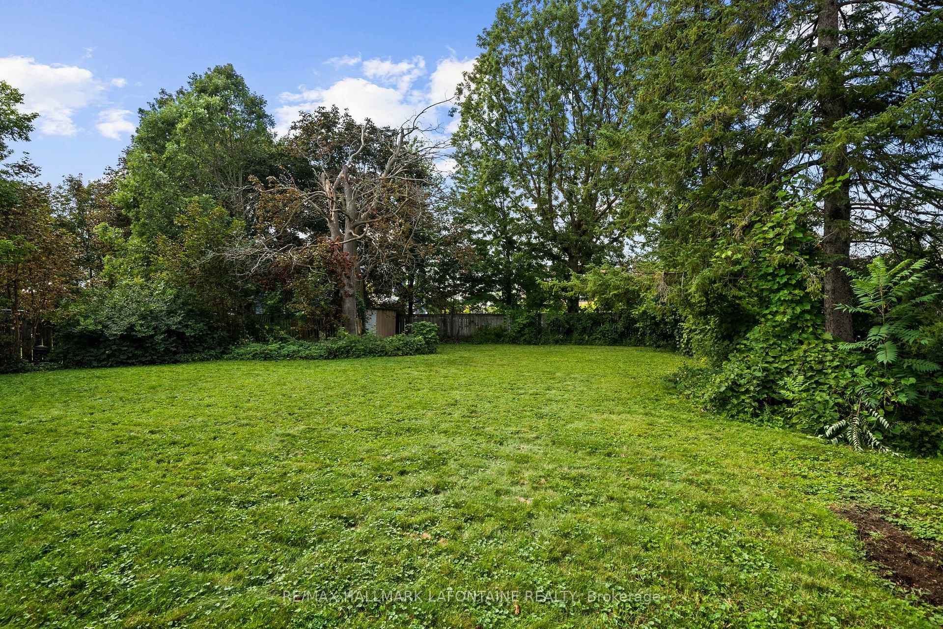 Photo 46 of 828 Roseview Avenue, Ottawa, Britannia Heights — HOMEH