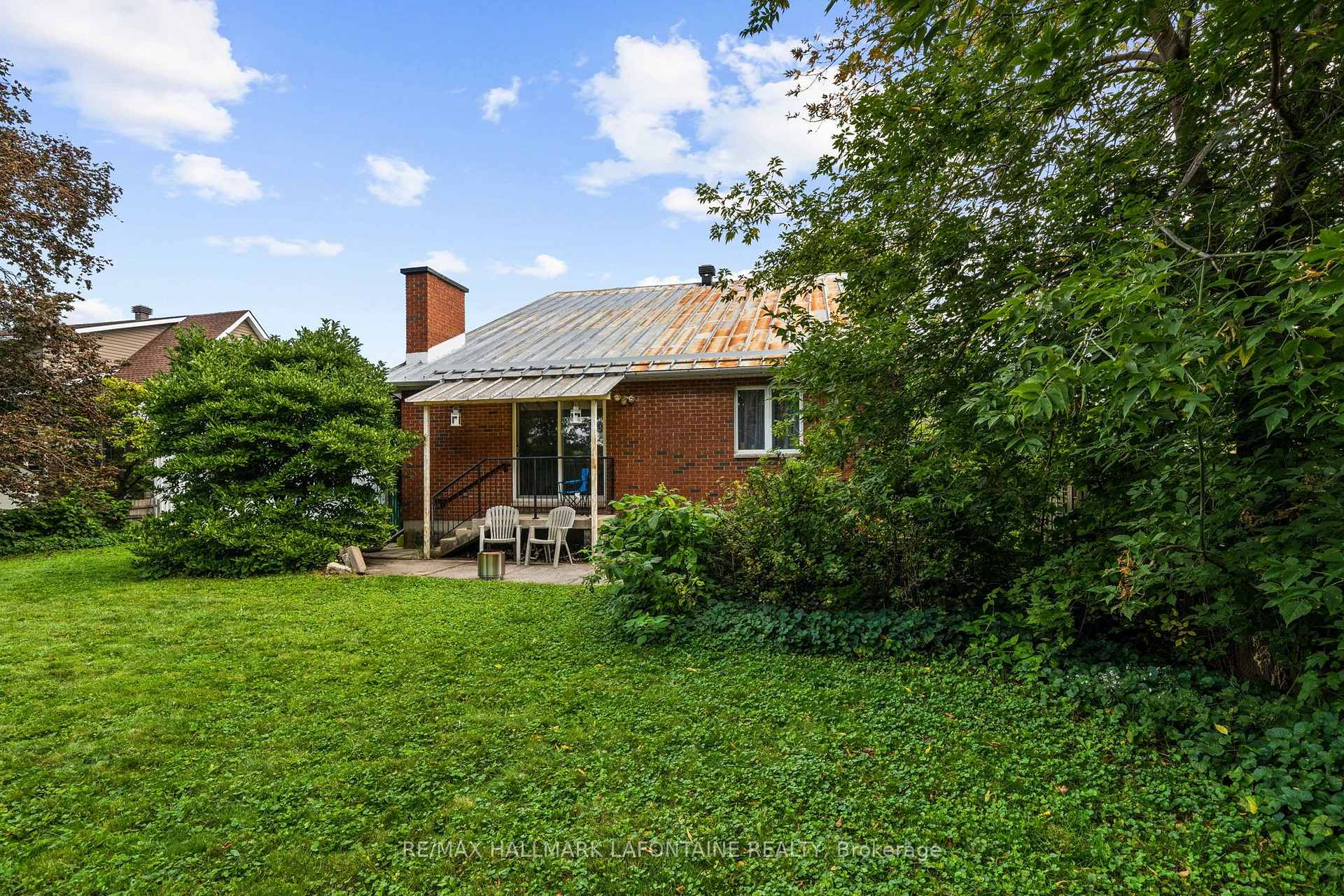 Photo 49 of 828 Roseview Avenue, Ottawa, Britannia Heights — HOMEH