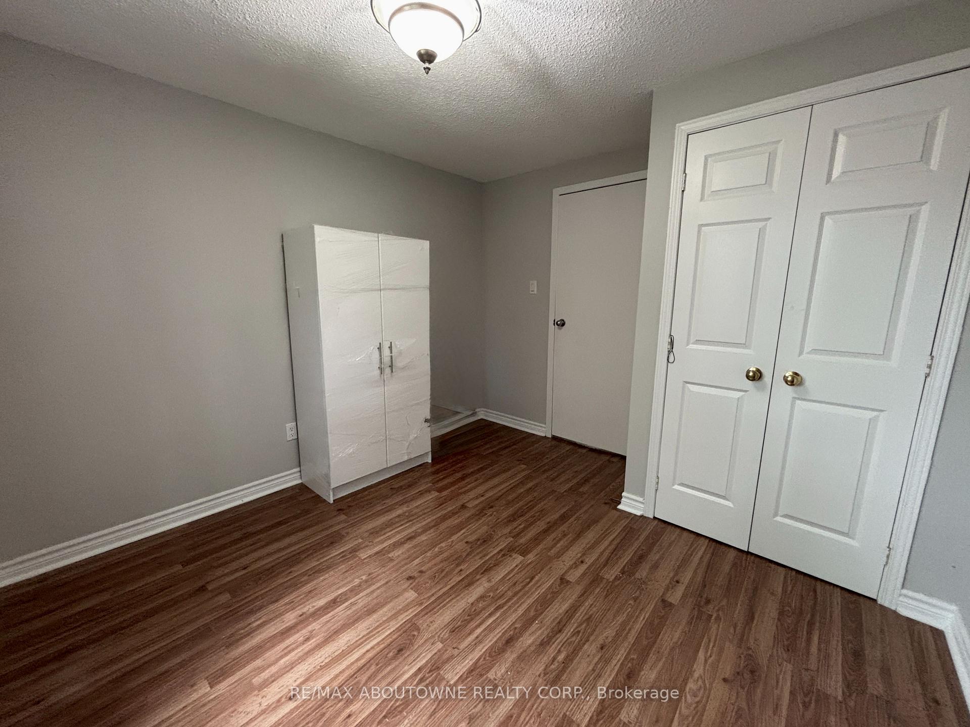Photo 20 of 3072 Patrick Crescent, Mississauga, Meadowvale — HOMEH