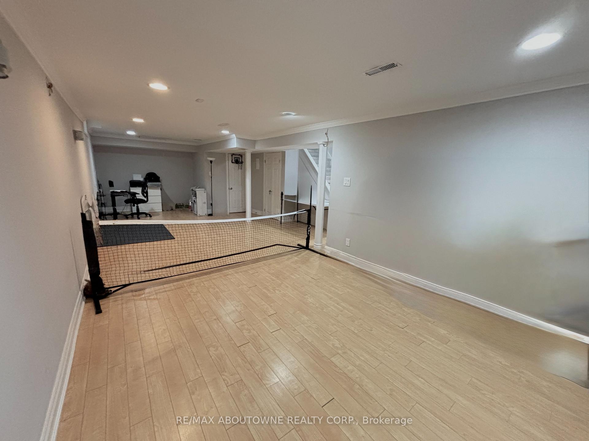 Photo 21 of 3072 Patrick Crescent, Mississauga, Meadowvale — HOMEH