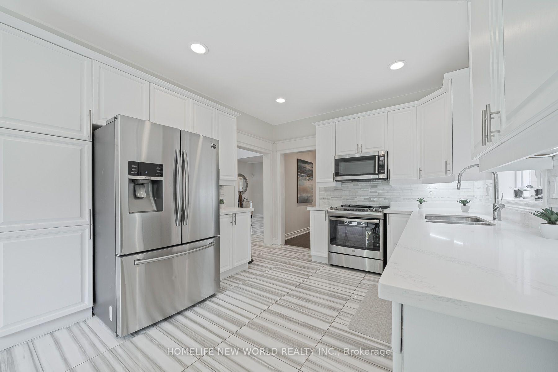 Photo 11 of 397 Hewitt Circle, Newmarket, Summerhill Estates — HOMEH
