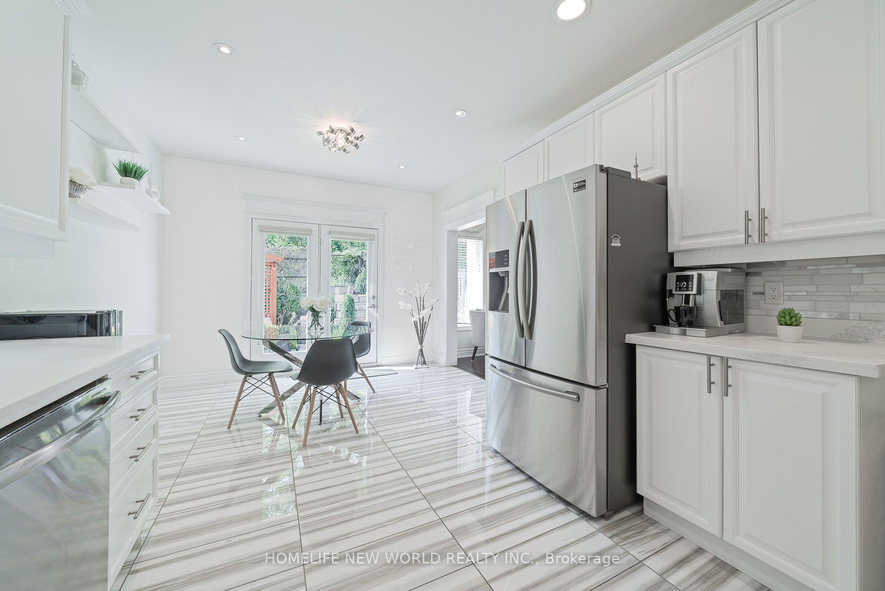 Photo 13 of 397 Hewitt Circle, Newmarket, Summerhill Estates — HOMEH