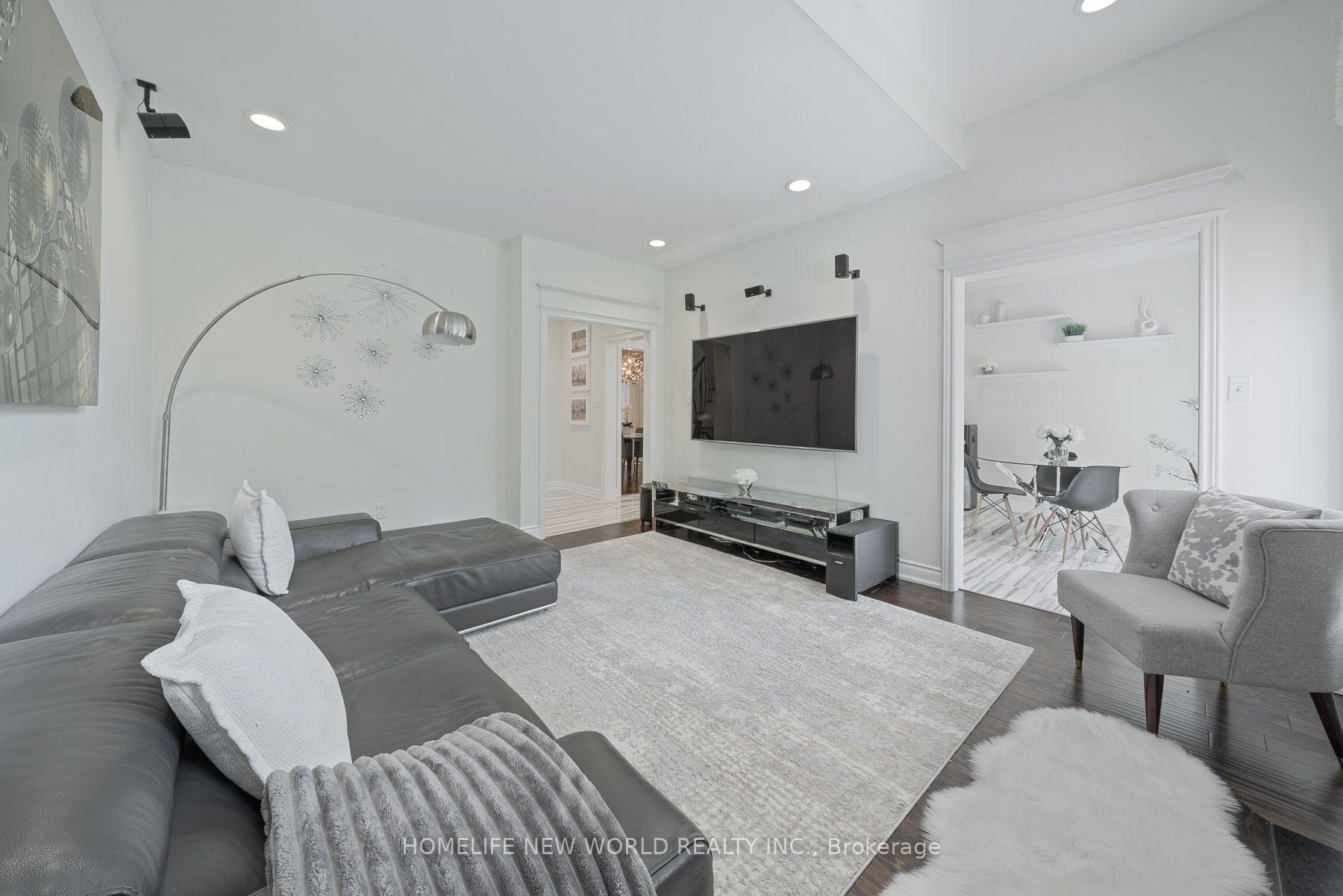 Photo 17 of 397 Hewitt Circle, Newmarket, Summerhill Estates — HOMEH