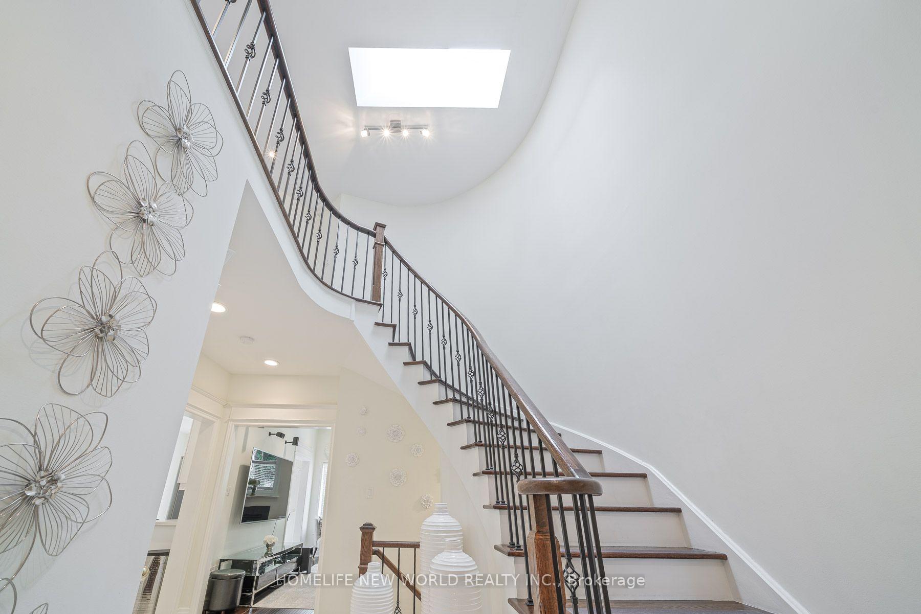 Photo 20 of 397 Hewitt Circle, Newmarket, Summerhill Estates — HOMEH
