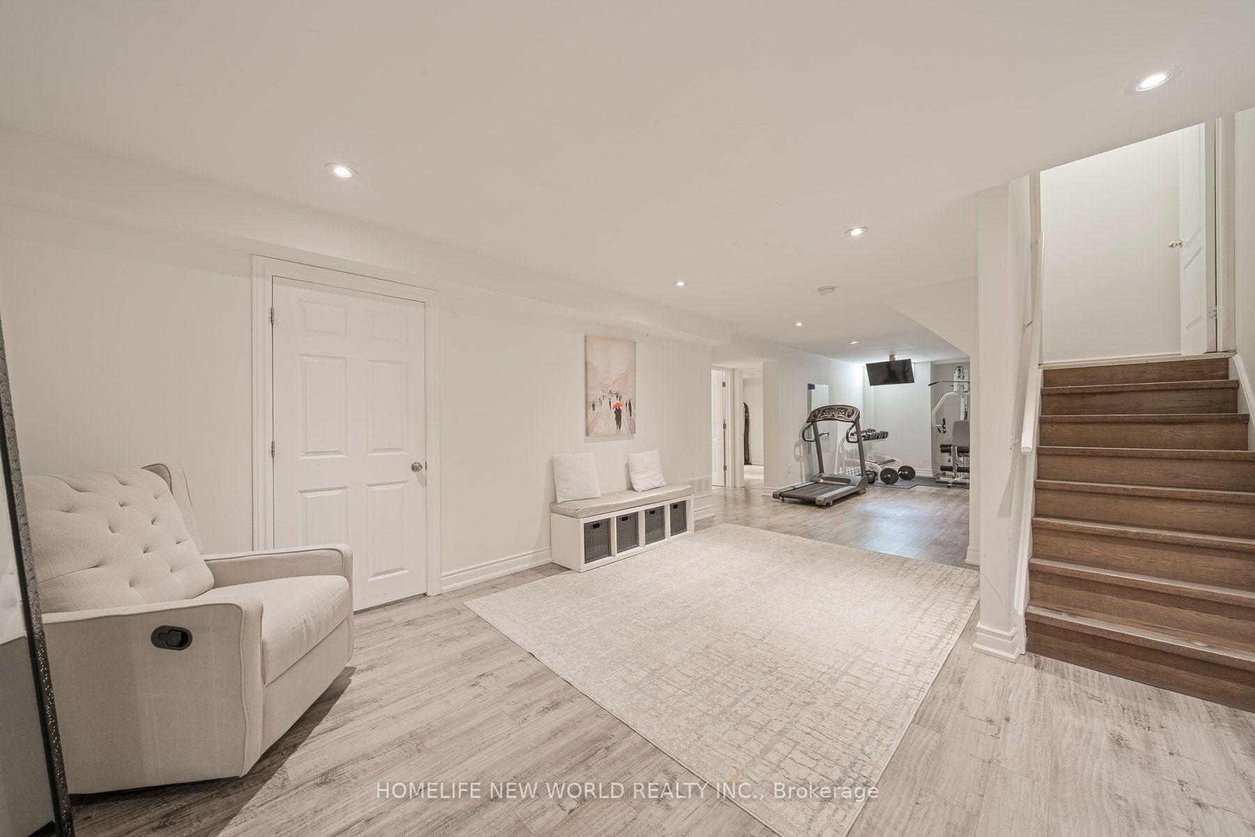 Photo 36 of 397 Hewitt Circle, Newmarket, Summerhill Estates — HOMEH