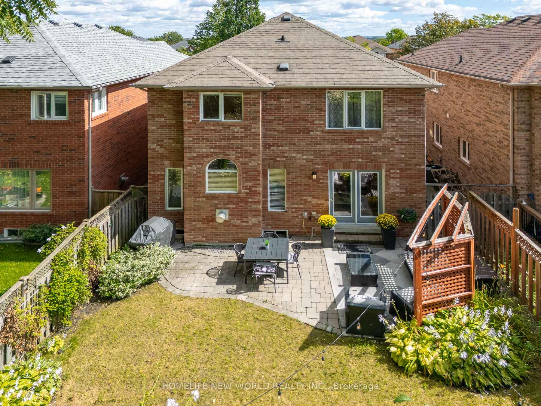 Photo 41 of 397 Hewitt Circle, Newmarket, Summerhill Estates — HOMEH
