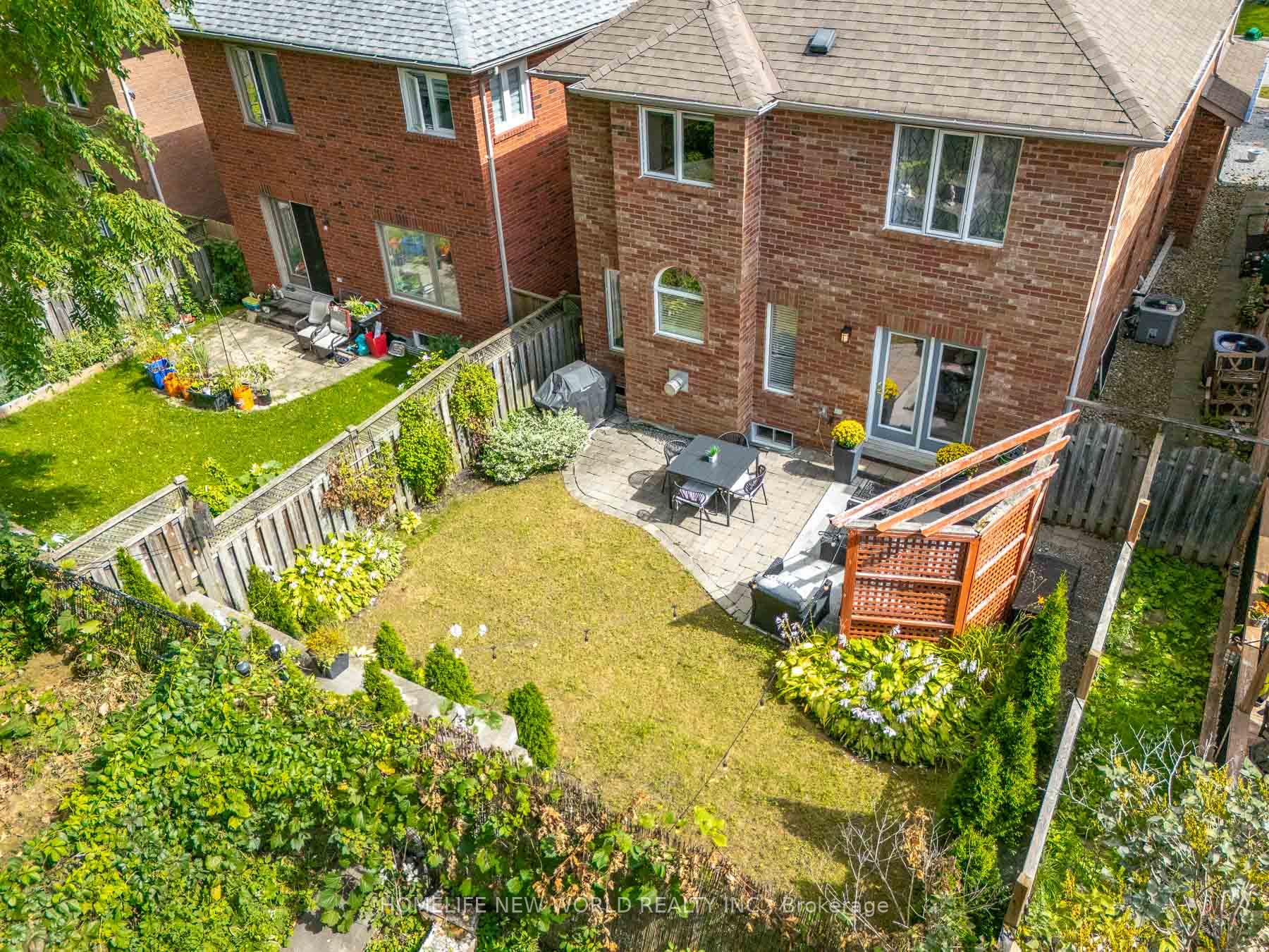Photo 44 of 397 Hewitt Circle, Newmarket, Summerhill Estates — HOMEH