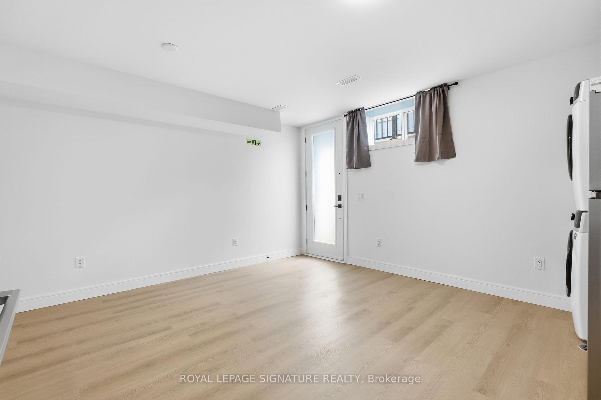 Photo 4 of Unit 1B, 53 Bishop Avenue, North York, Newtonbrook East — HOMEH