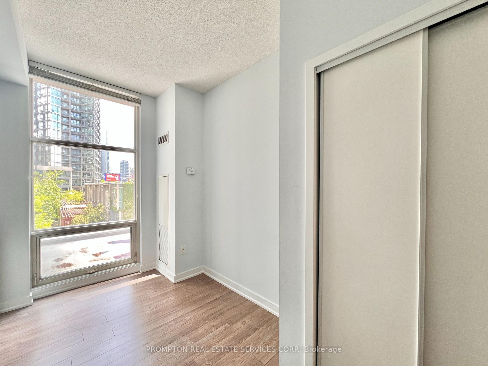 Photo 15 of Unit 203, 9 Spadina Avenue, Toronto, Waterfront Communities — HOMEH