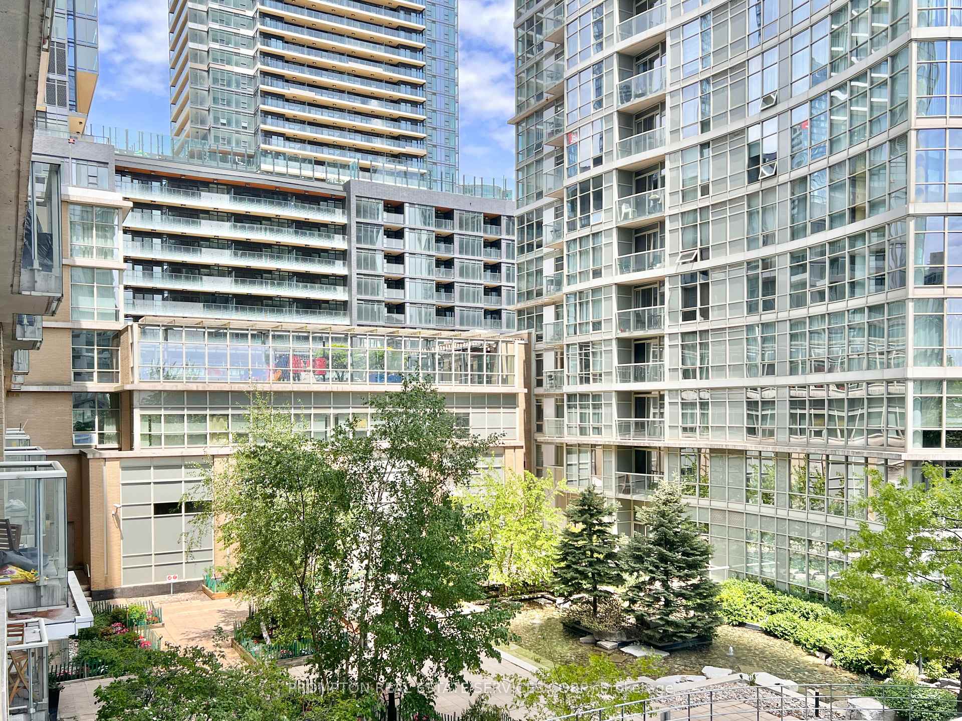 Photo 21 of Unit 203, 9 Spadina Avenue, Toronto, Waterfront Communities — HOMEH
