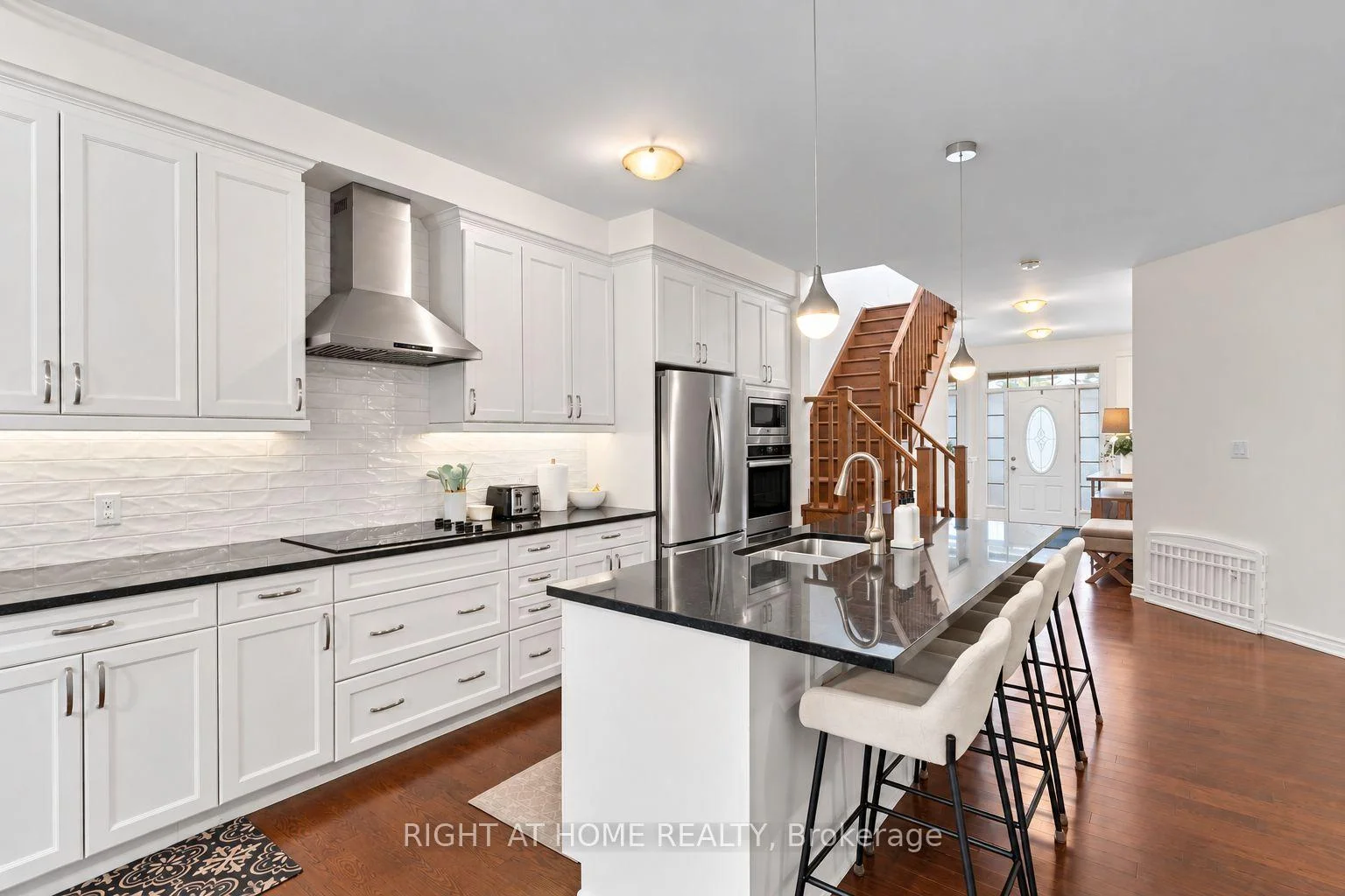 Photo 16 of 404 Equestrian Way, Cambridge, Hagey — HOMEH