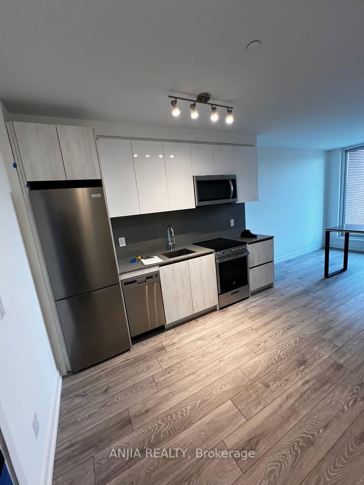 Photo 7 of Unit 412, 3100 Keele Street, North York, Downsview-Roding-CFB — HOMEH