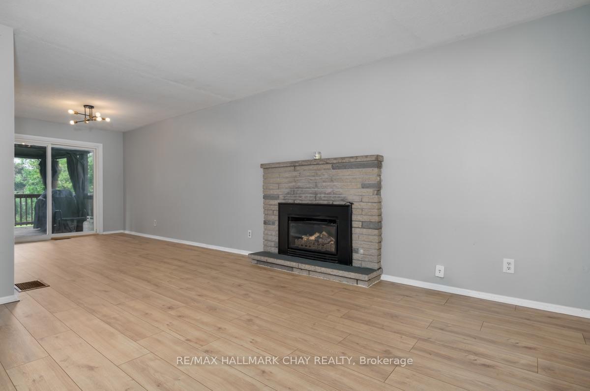 Photo 9 of 262 Bellevue Street, Peterborough, Northcrest Ward 5 — HOMEH
