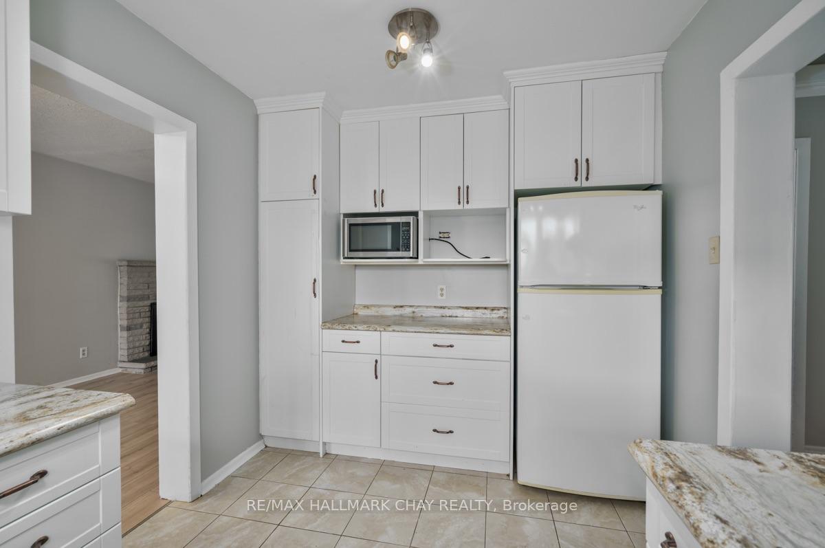 Photo 15 of 262 Bellevue Street, Peterborough, Northcrest Ward 5 — HOMEH