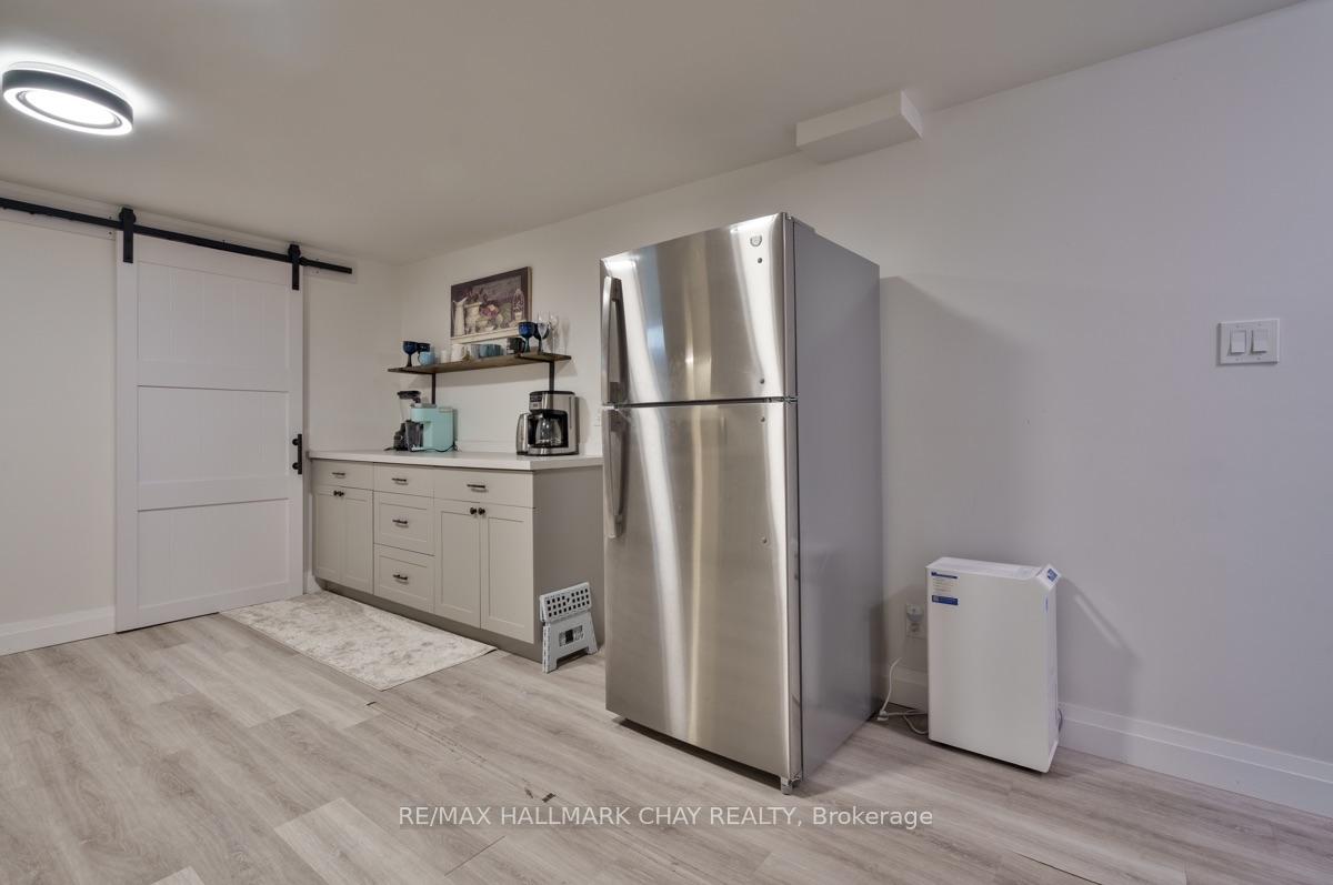 Photo 24 of 262 Bellevue Street, Peterborough, Northcrest Ward 5 — HOMEH