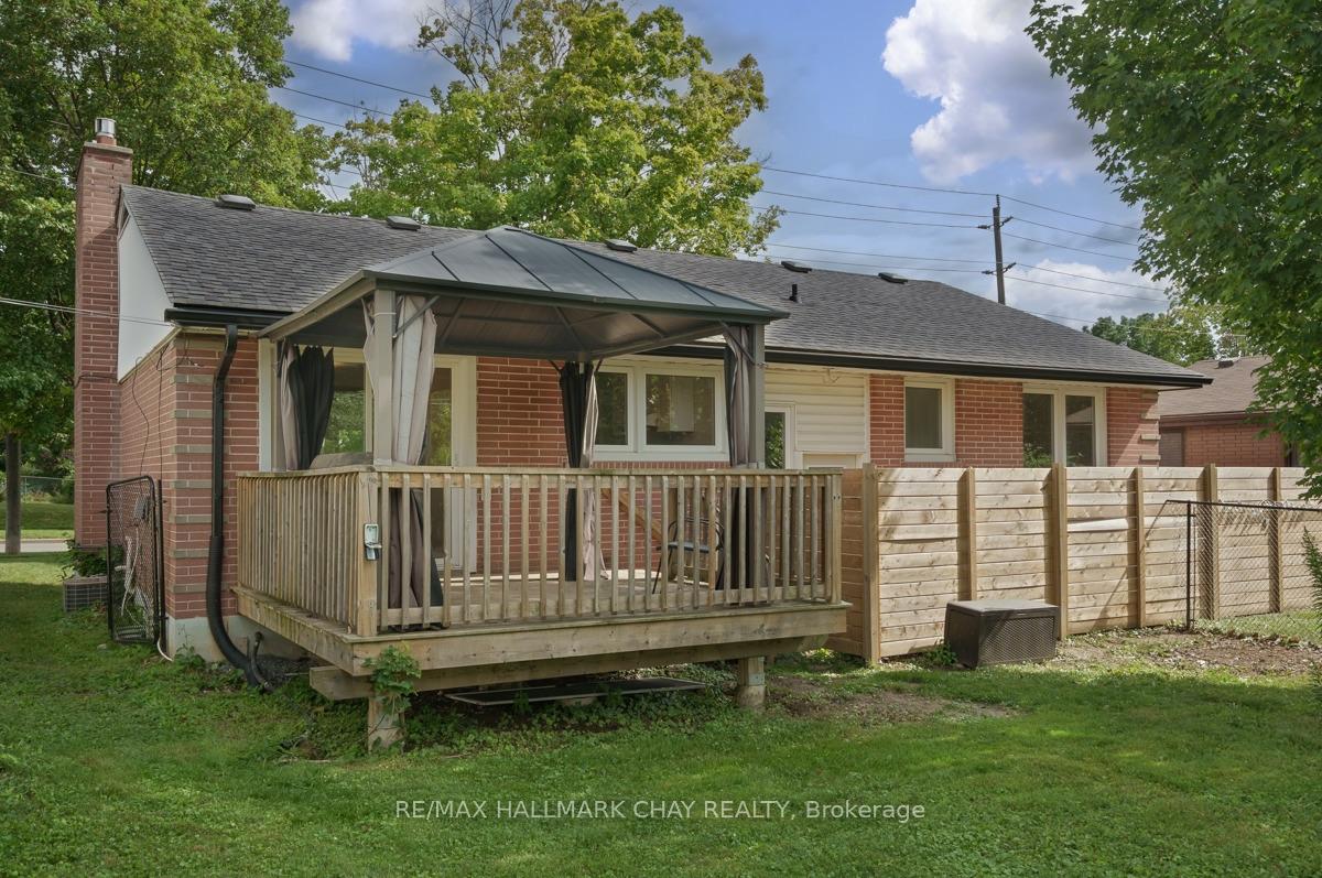 Photo 35 of 262 Bellevue Street, Peterborough, Northcrest Ward 5 — HOMEH