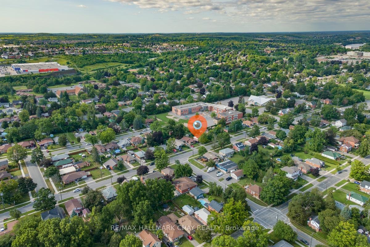Photo 43 of 262 Bellevue Street, Peterborough, Northcrest Ward 5 — HOMEH