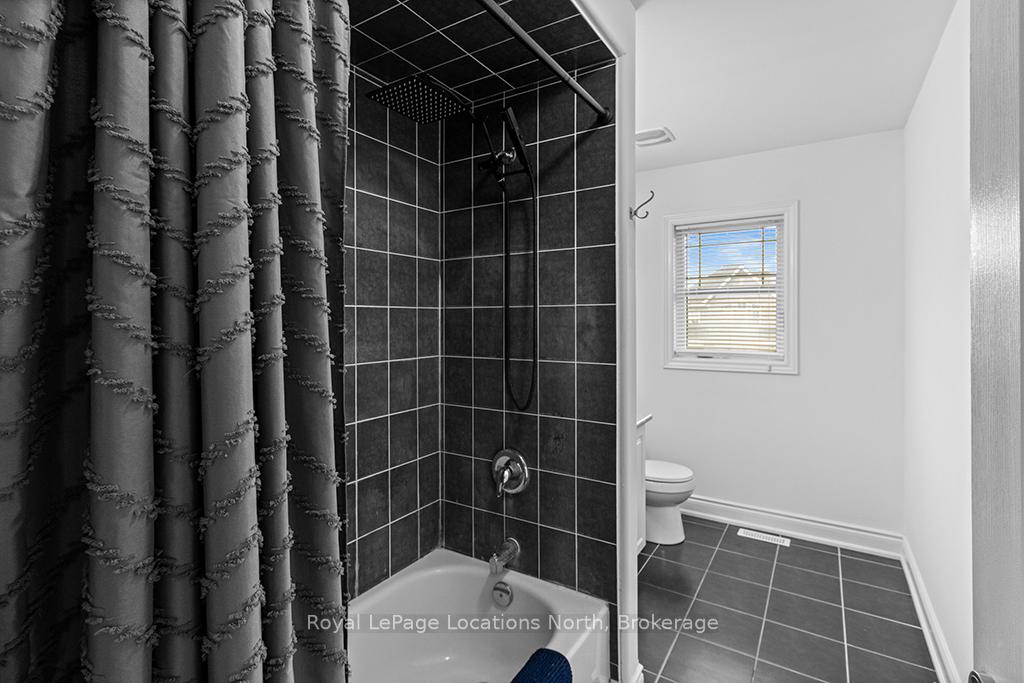 Photo 30 of 3112 Emperor Drive, Orillia — HOMEH