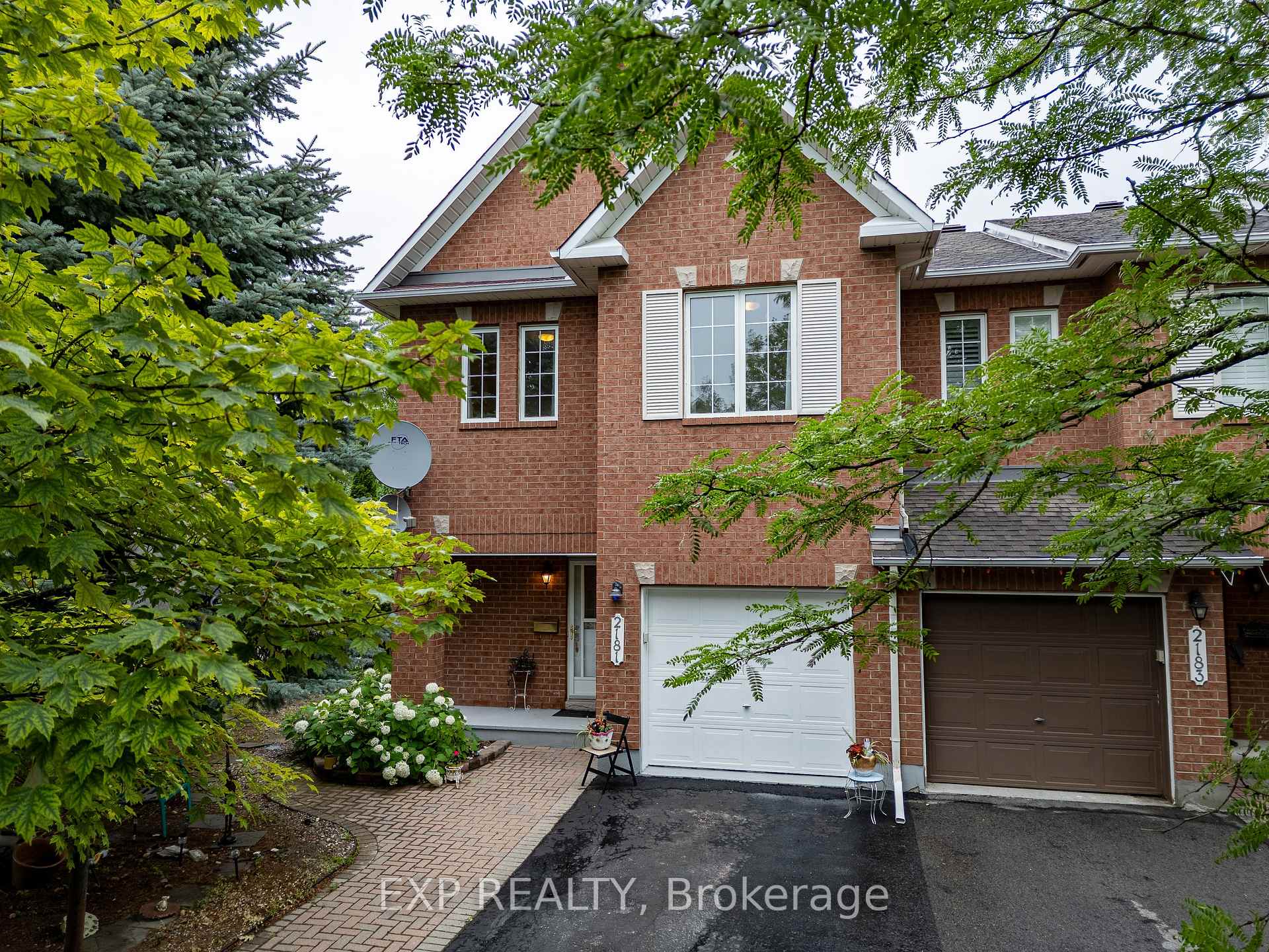 Front of 2181 Sunmeadow Street
