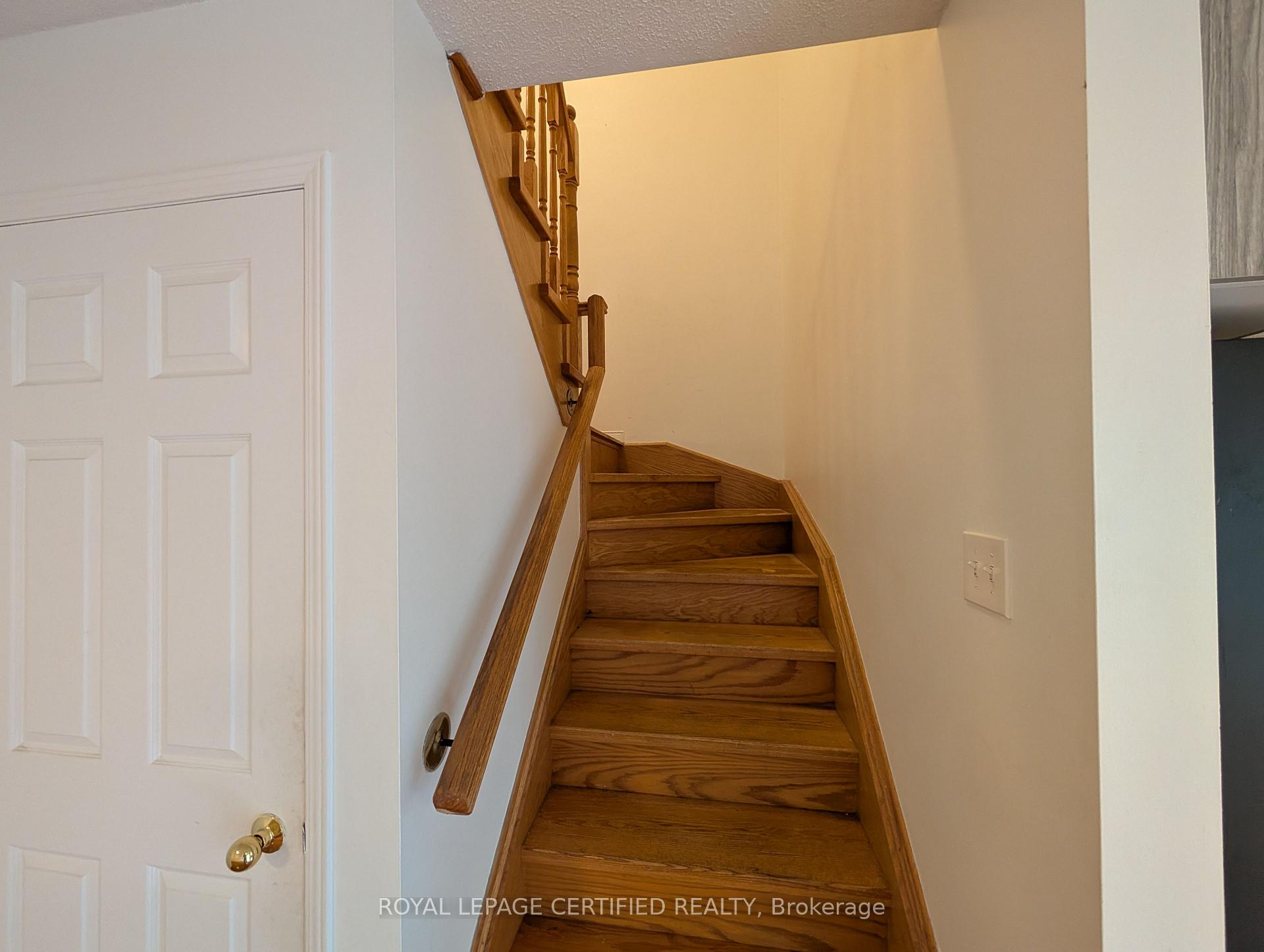 Photo 20 of 8 James Street, Mississauga, Streetsville — HOMEH