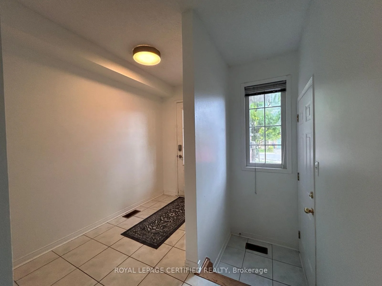 Photo 8 of 8 James Street, Mississauga, Streetsville — HOMEH