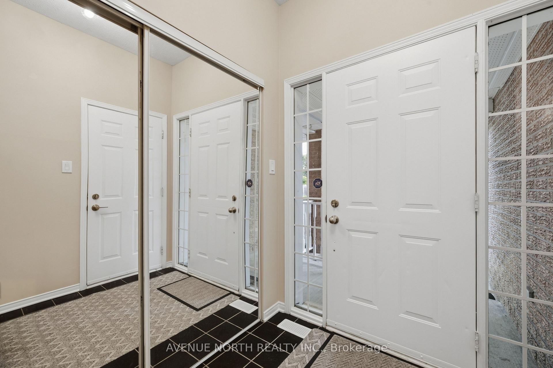 Photo 5 of 66 Woodgate Way, Ottawa, Barrhaven - Longfields — HOMEH