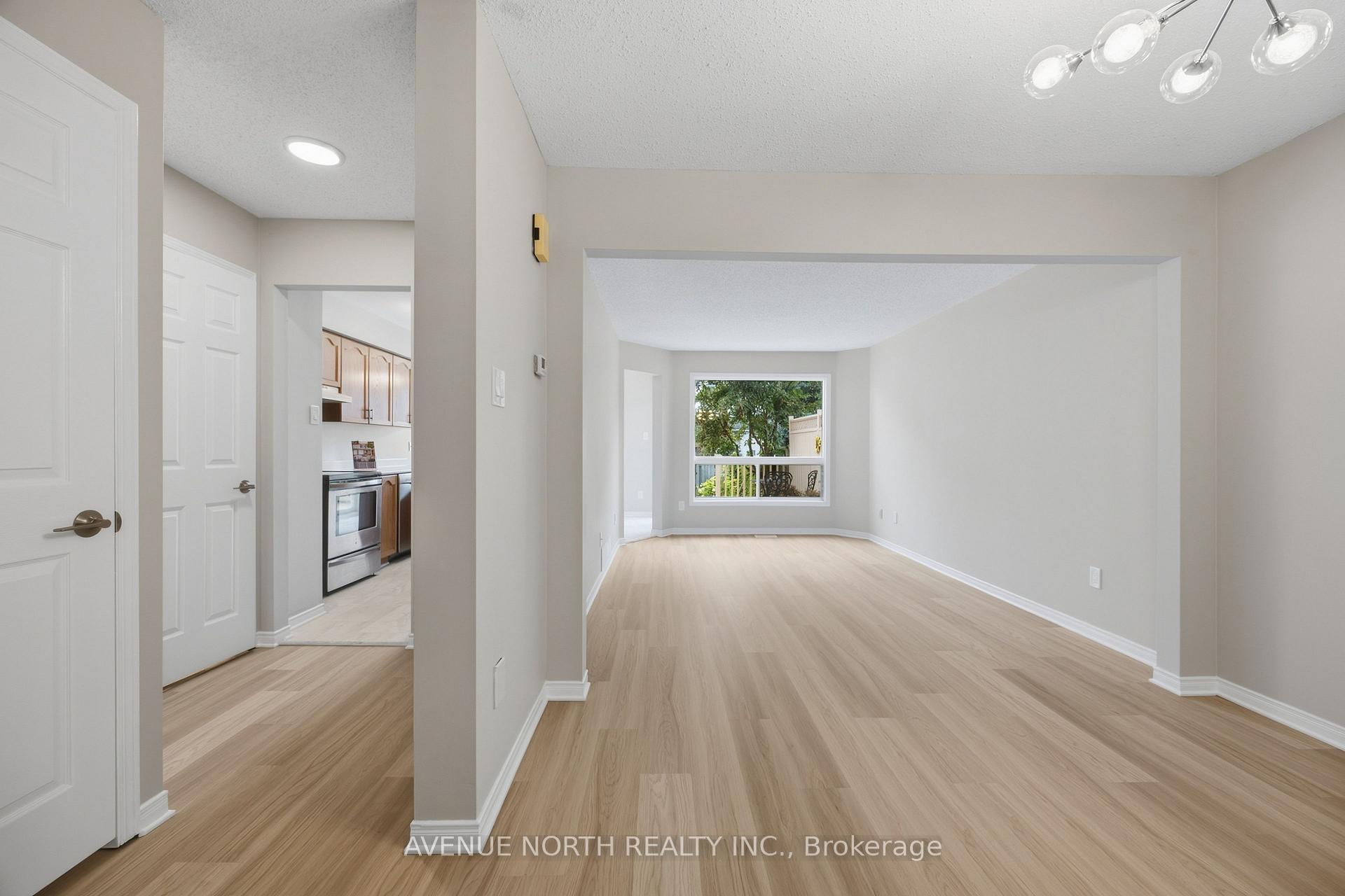 Photo 6 of 66 Woodgate Way, Ottawa, Barrhaven - Longfields — HOMEH