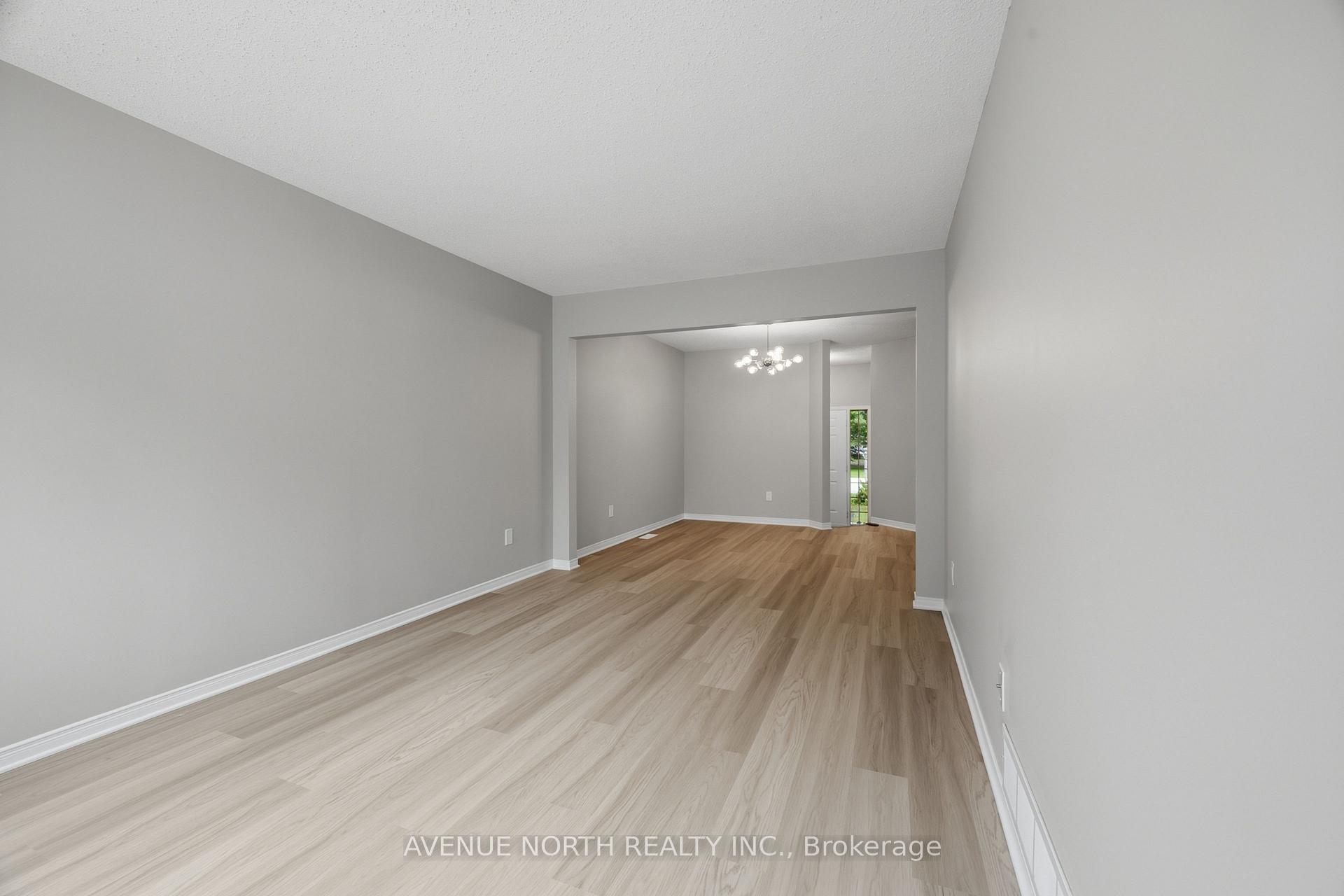 Photo 16 of 66 Woodgate Way, Ottawa, Barrhaven - Longfields — HOMEH