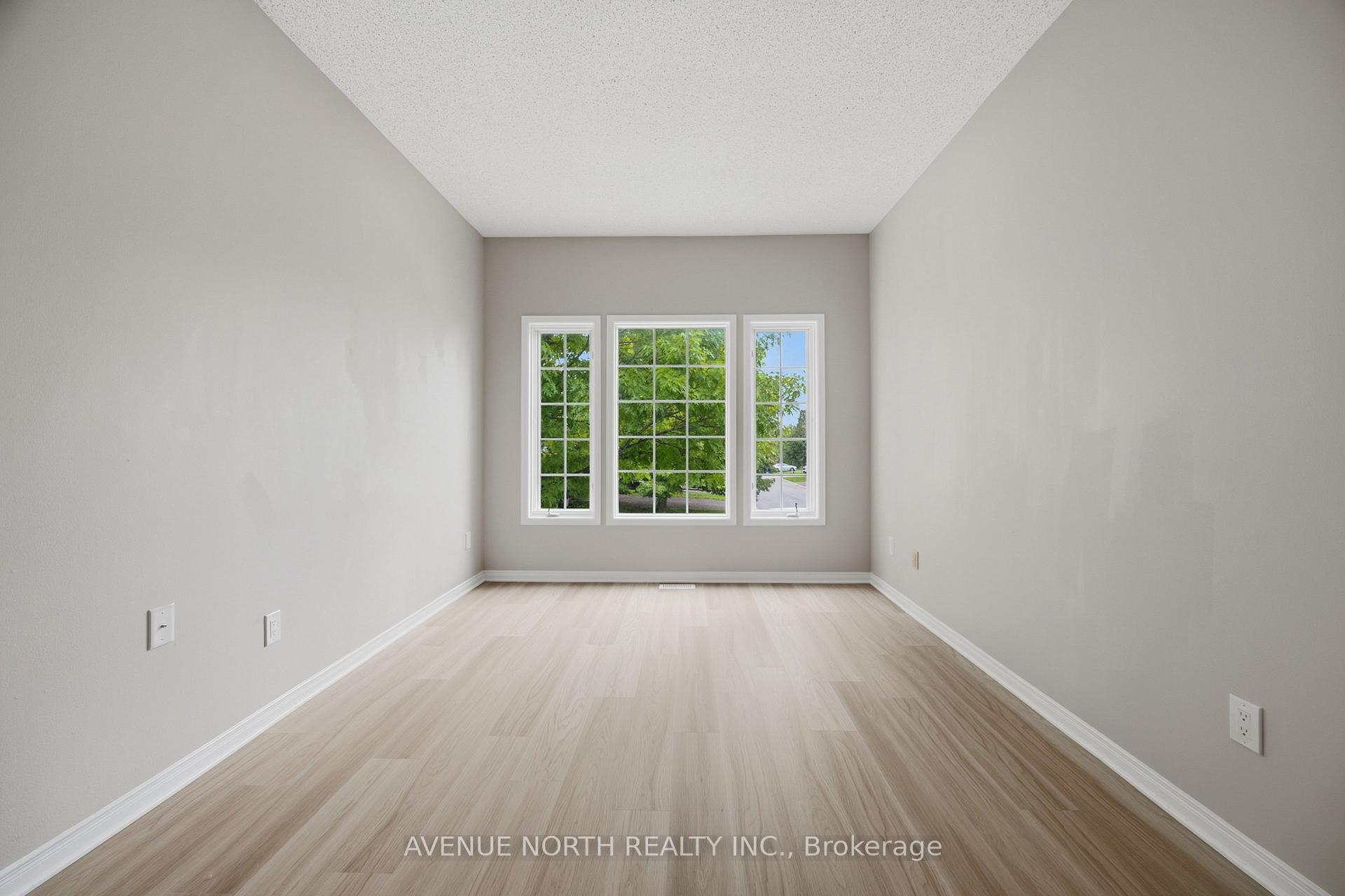 Photo 18 of 66 Woodgate Way, Ottawa, Barrhaven - Longfields — HOMEH