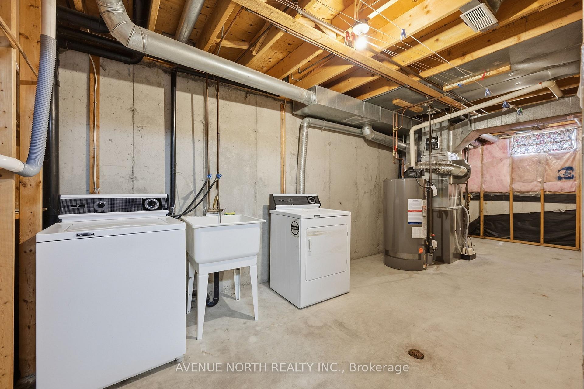 Photo 36 of 66 Woodgate Way, Ottawa, Barrhaven - Longfields — HOMEH