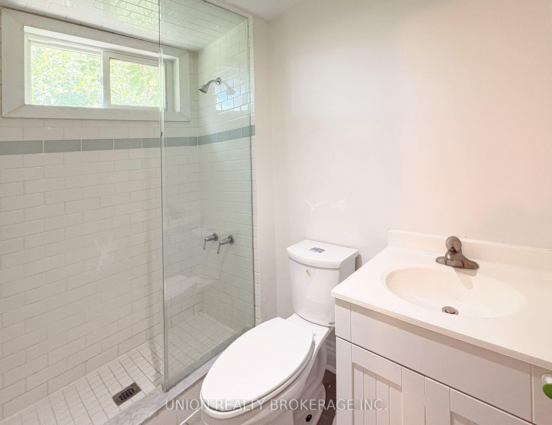 Photo 26 of Unit Main & Upper, 224 Scarborough Road, Toronto, The Beaches — HOMEH