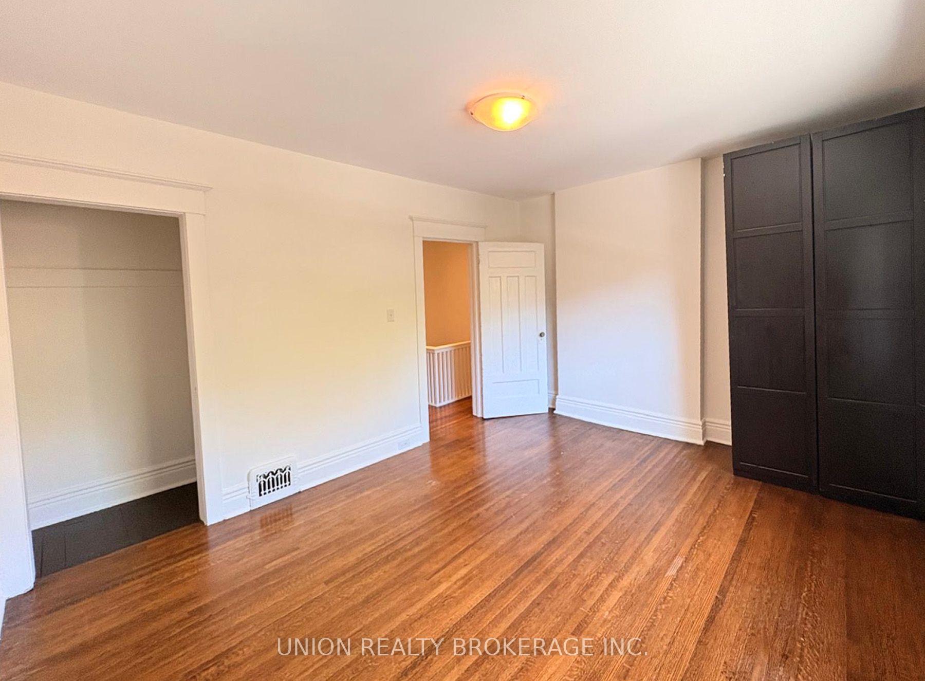 Photo 29 of Unit Main & Upper, 224 Scarborough Road, Toronto, The Beaches — HOMEH