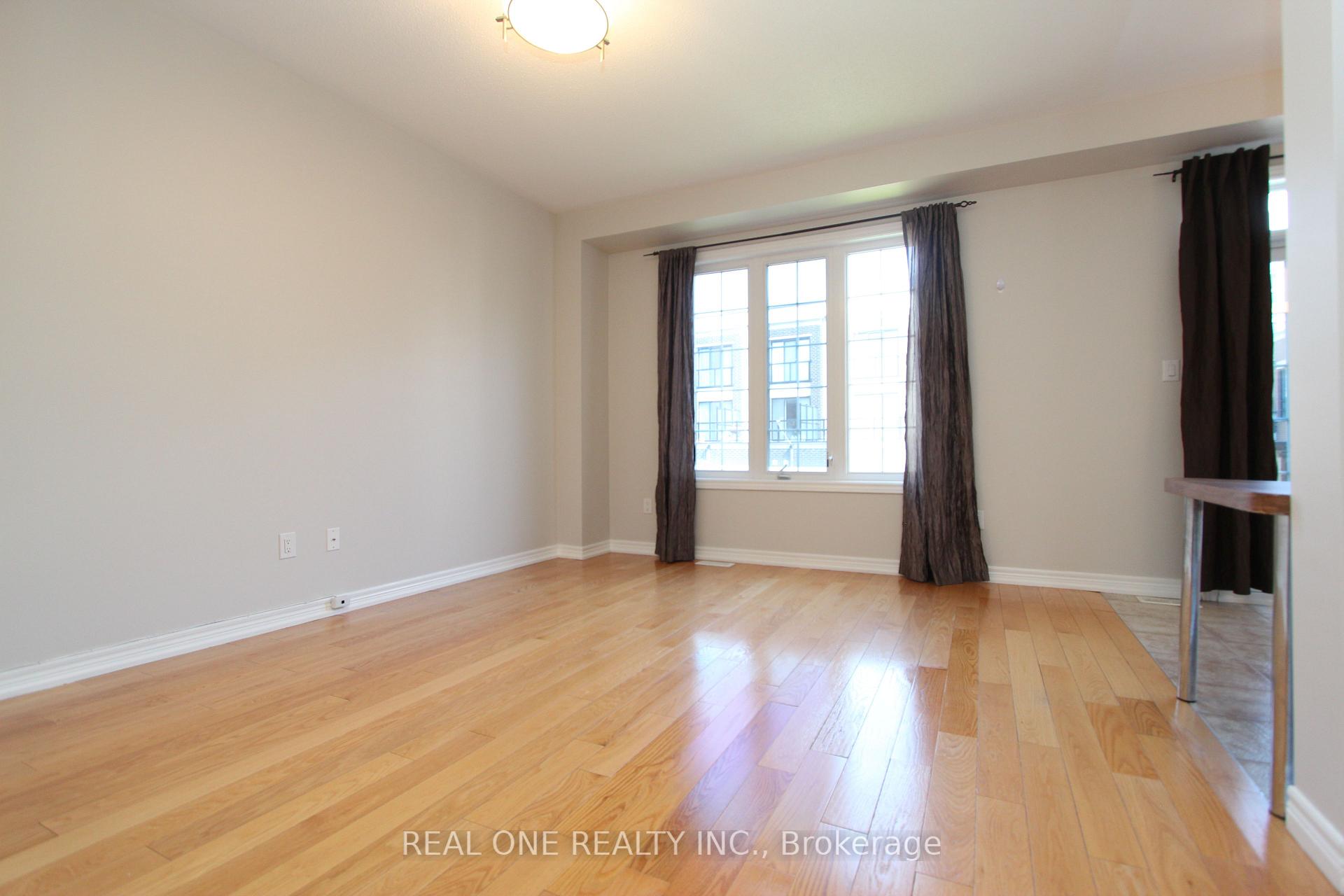 Photo 6 of 87 Hammersly Boulevard, Markham, Wismer — HOMEH