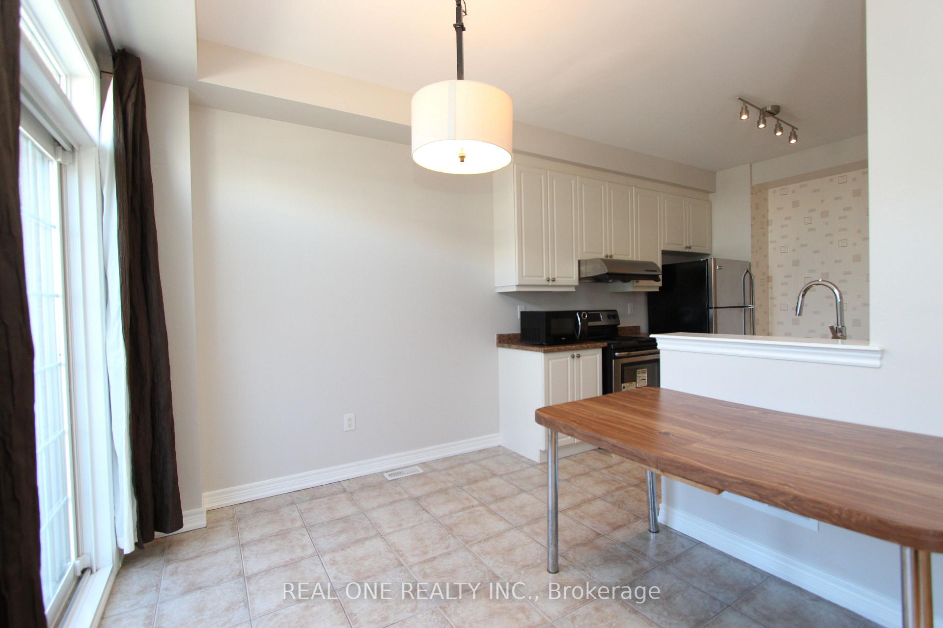 Photo 7 of 87 Hammersly Boulevard, Markham, Wismer — HOMEH