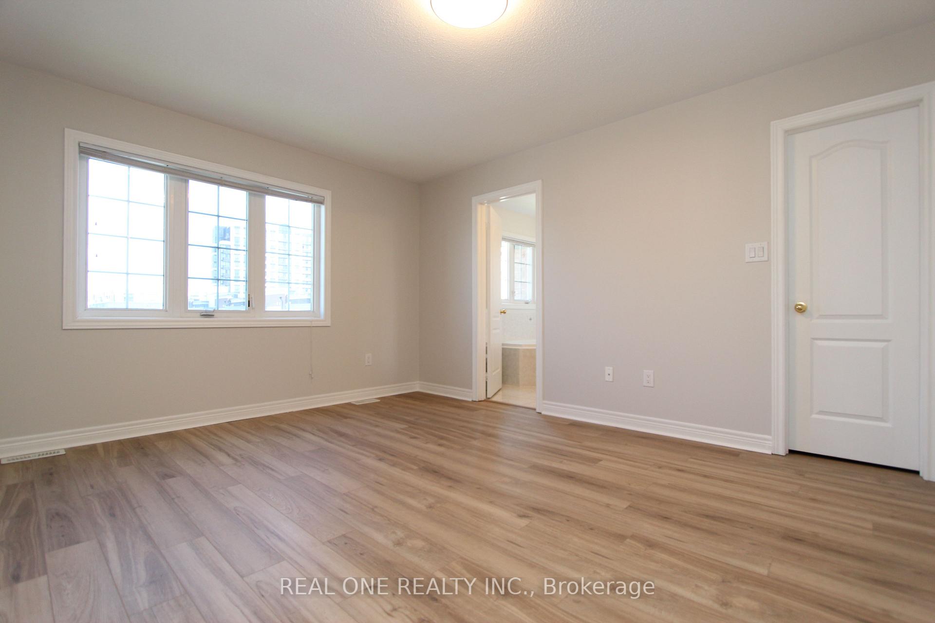 Photo 14 of 87 Hammersly Boulevard, Markham, Wismer — HOMEH
