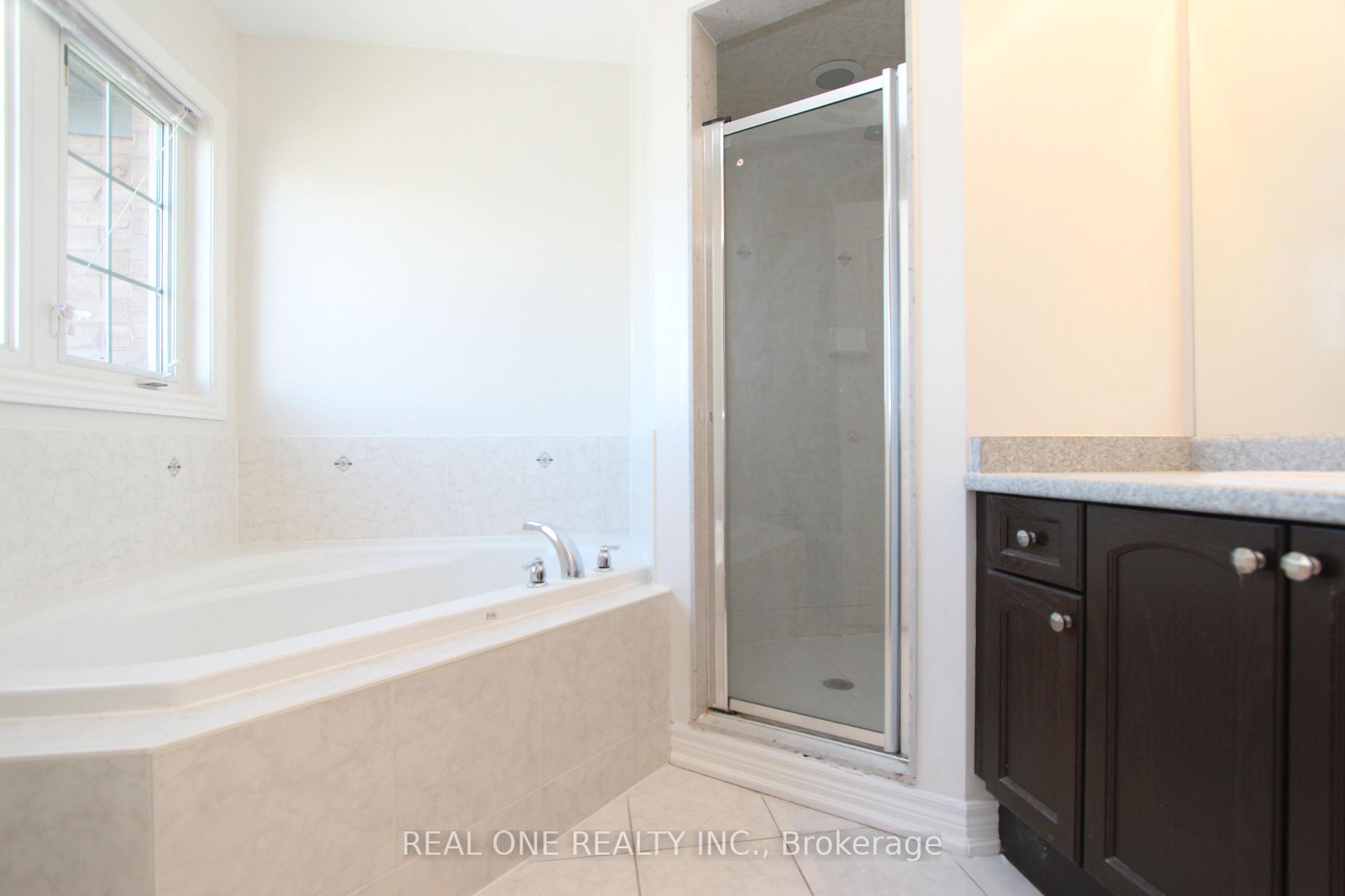Photo 15 of 87 Hammersly Boulevard, Markham, Wismer — HOMEH