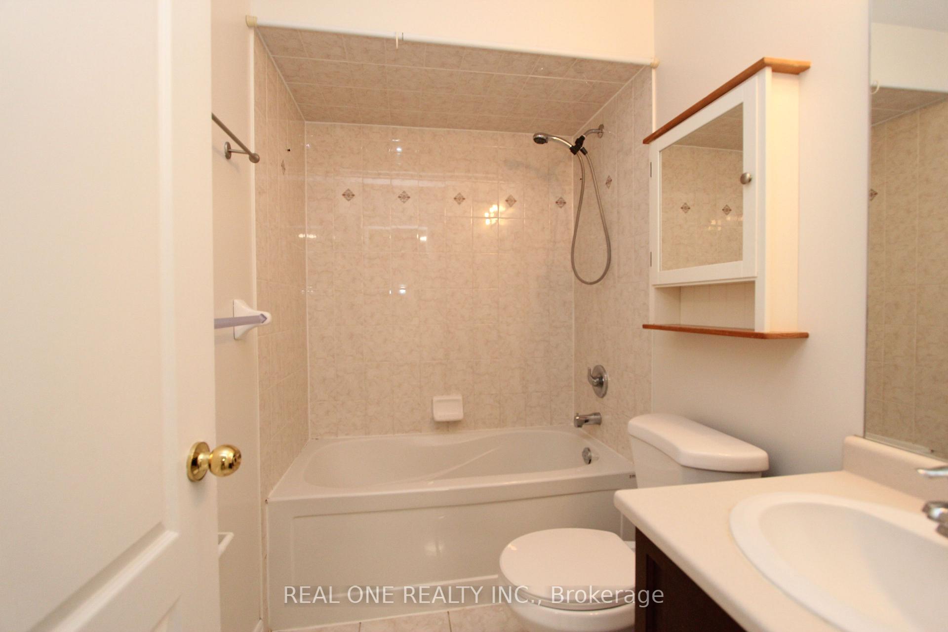 Photo 22 of 87 Hammersly Boulevard, Markham, Wismer — HOMEH
