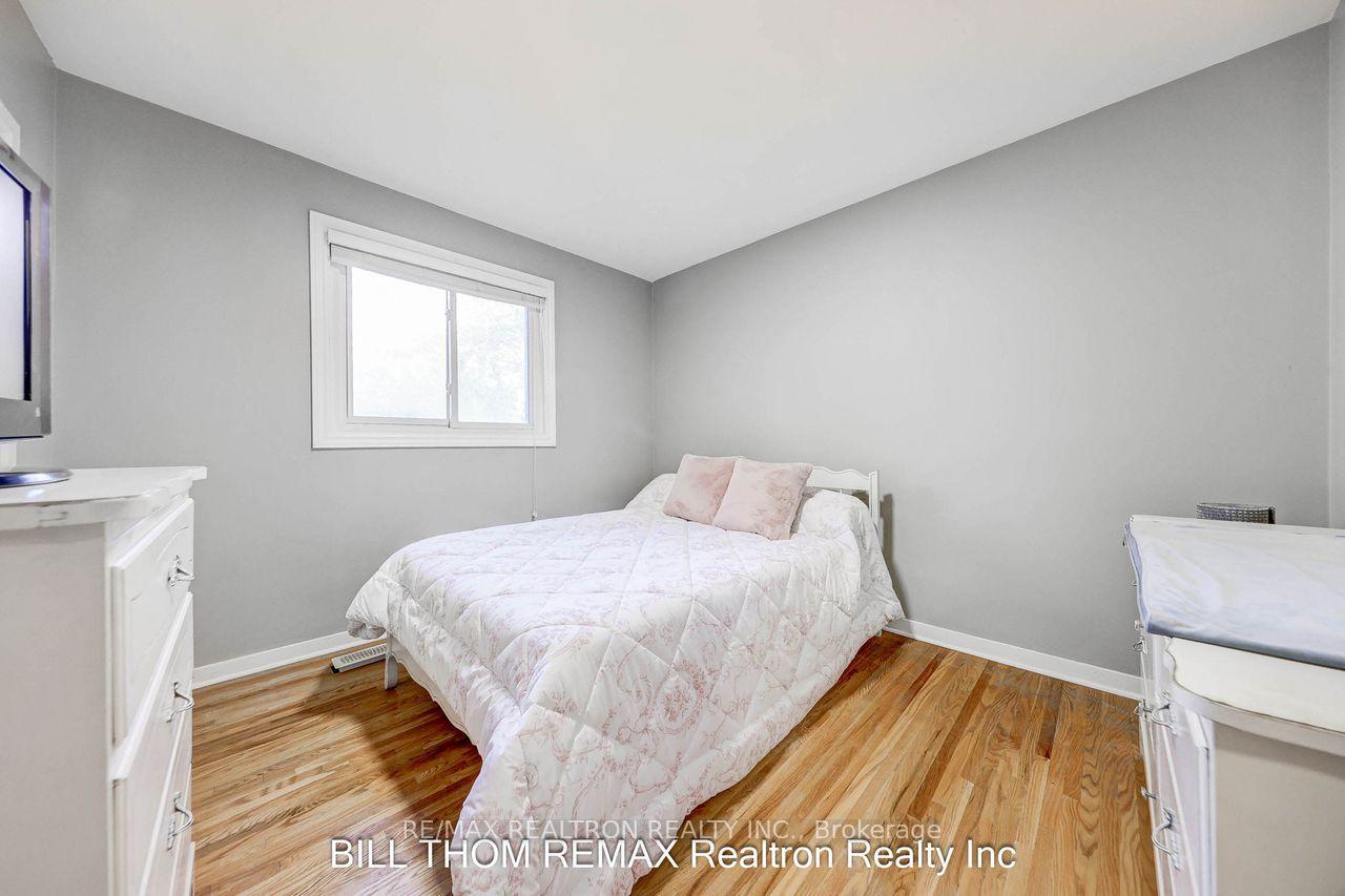 Photo 19 of 58 Reiber Crescent, North York, Bayview Woods-Steeles — HOMEH