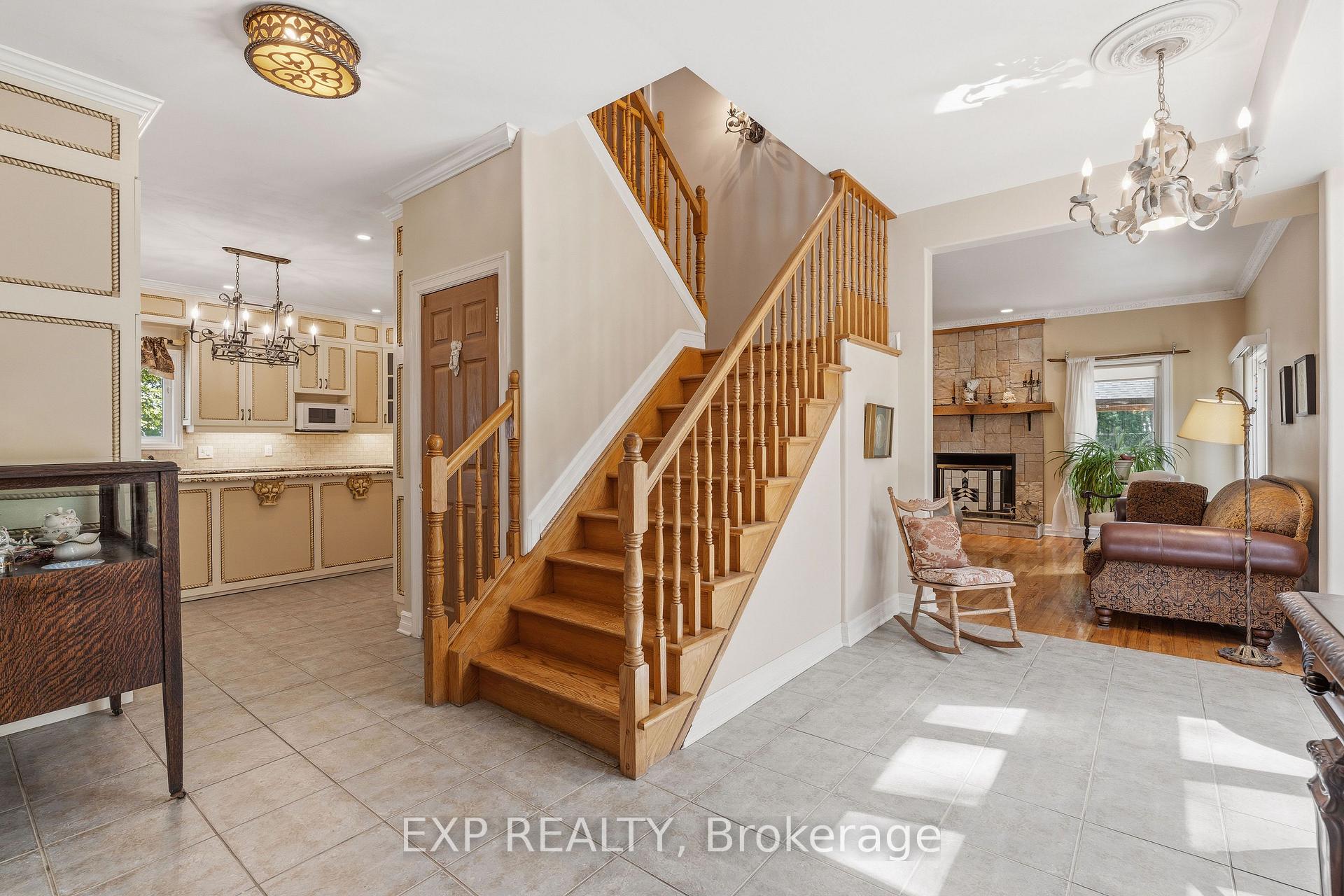 Photo 17 of 164 Baillie Avenue, Ottawa, Constance Bay — HOMEH